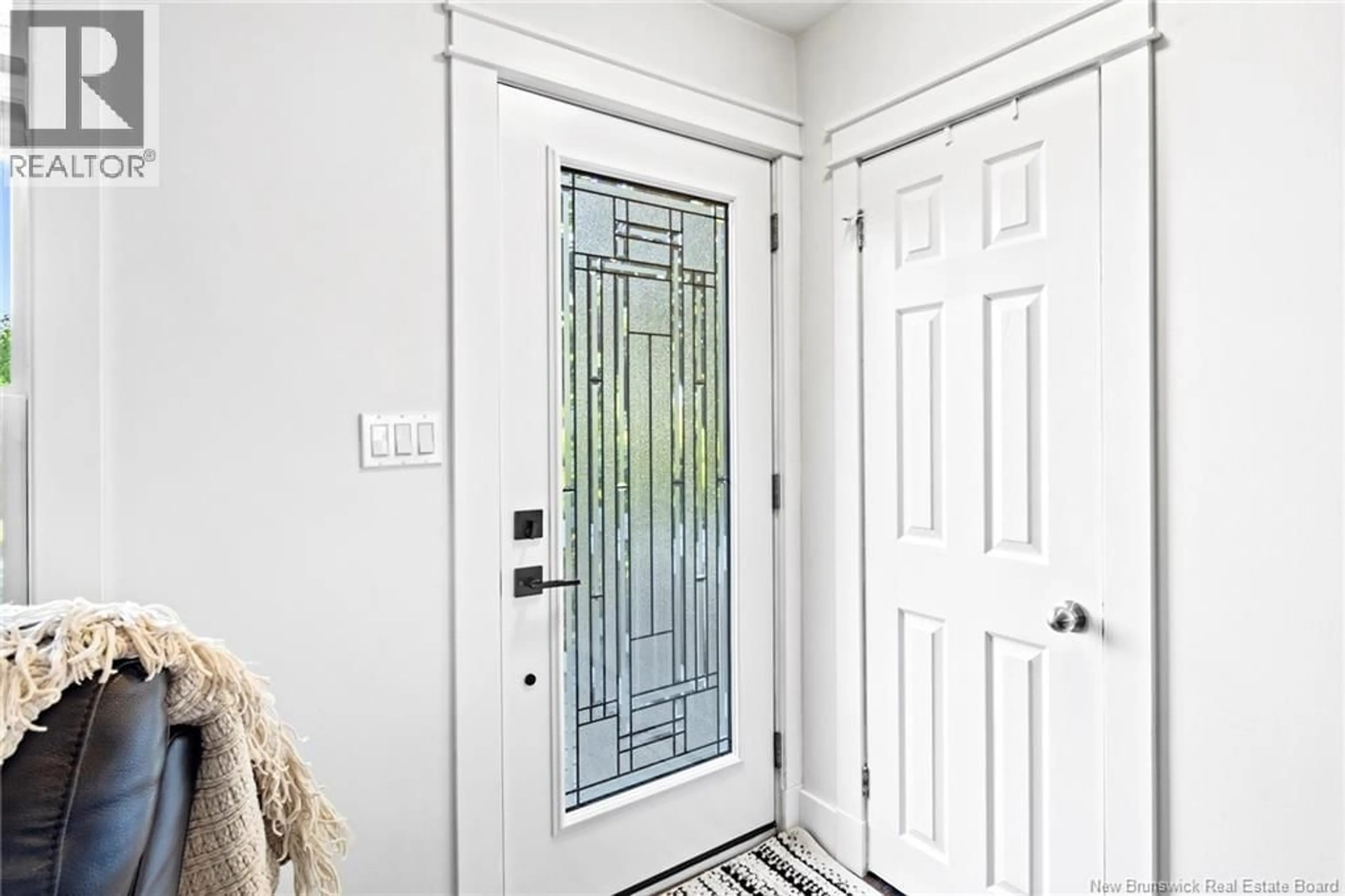 Indoor entryway for 26 CHELSEA COURT, Fredericton New Brunswick E3B4N1