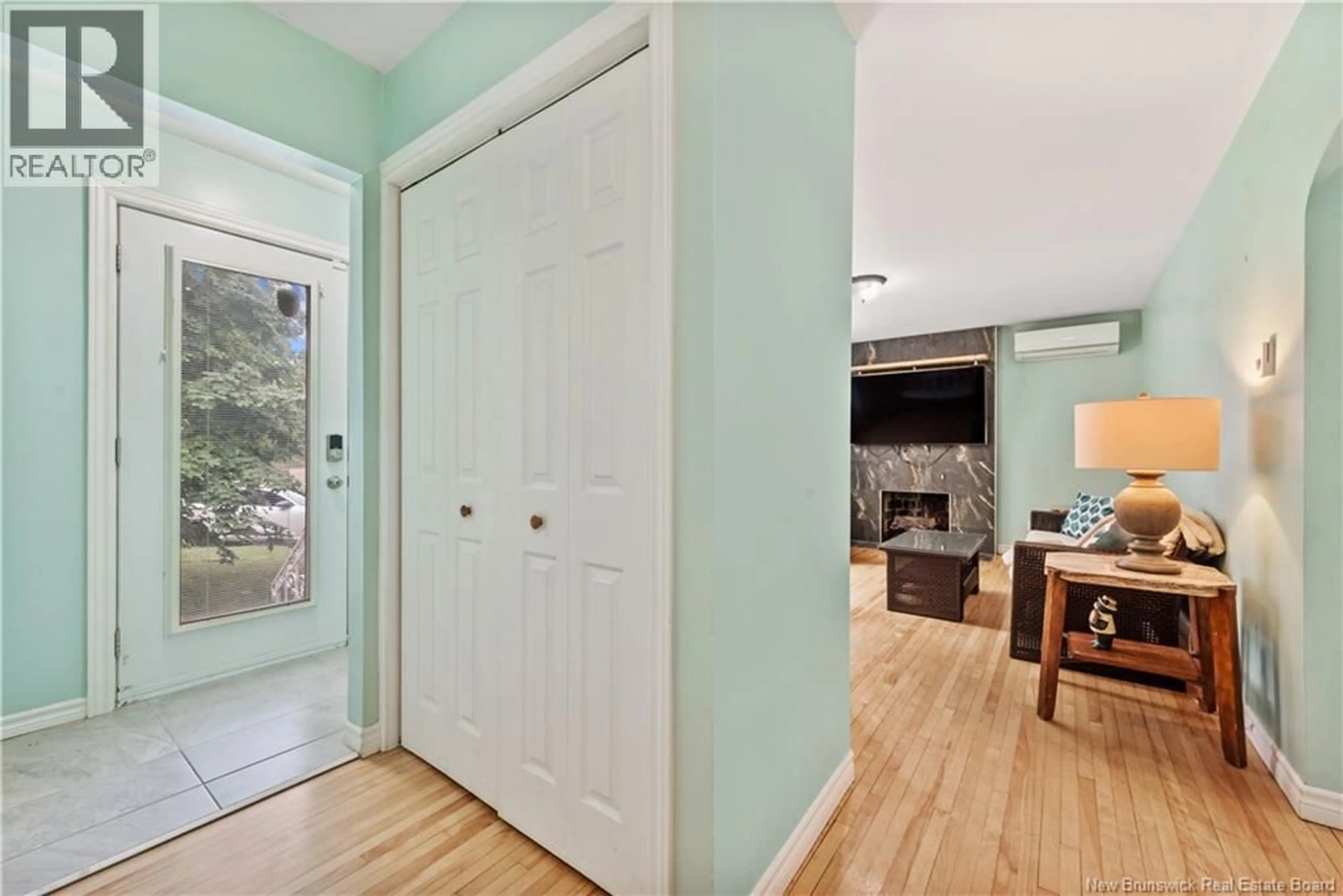 Indoor entryway for 3 DOWNSVIEW AVENUE, Moncton New Brunswick E1A4C4