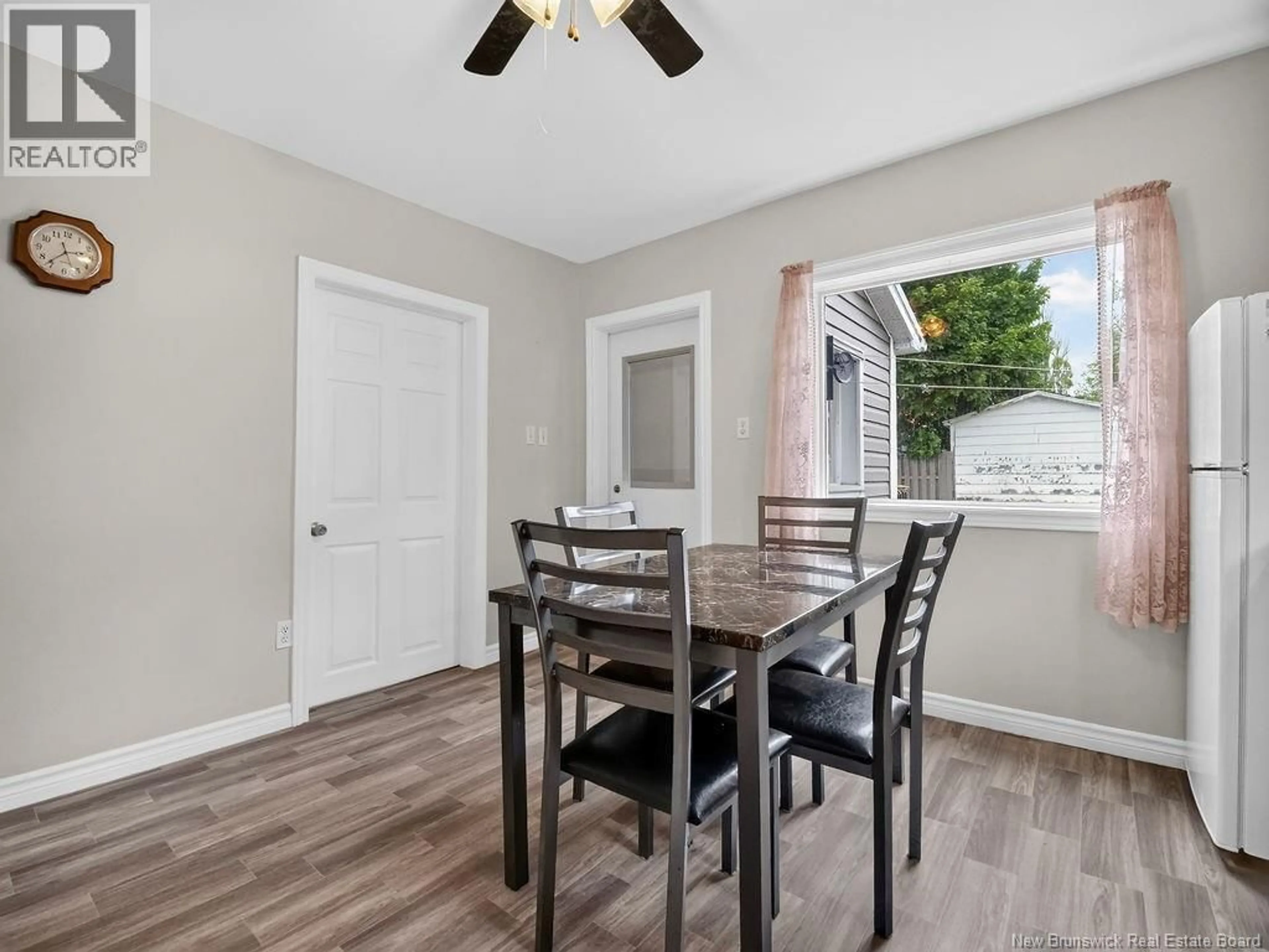 Dining room, wood/laminate floor for 36 BATH STREET, Moncton New Brunswick E1A4G1