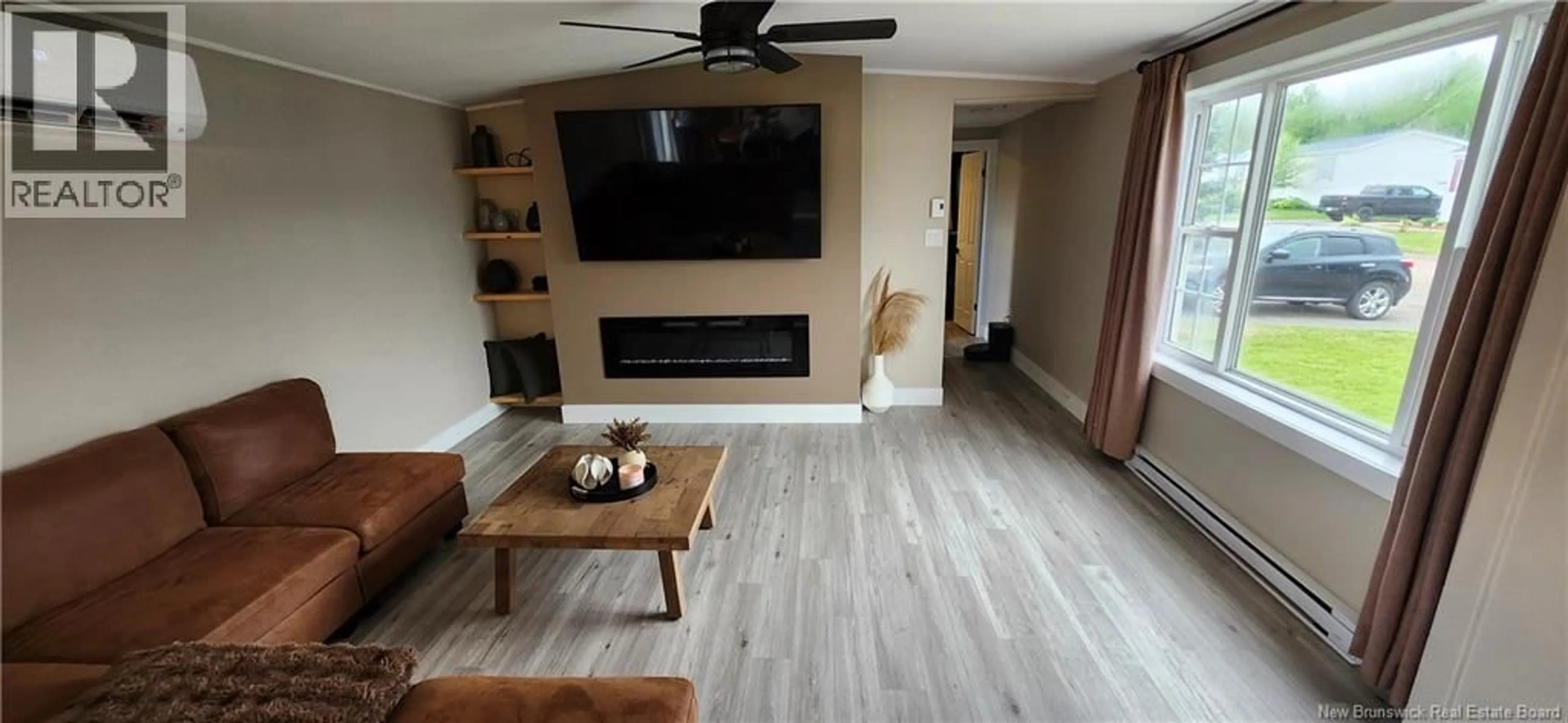 Living room with furniture, unknown for 11 FLORIDA, Dieppe New Brunswick E1A7X3