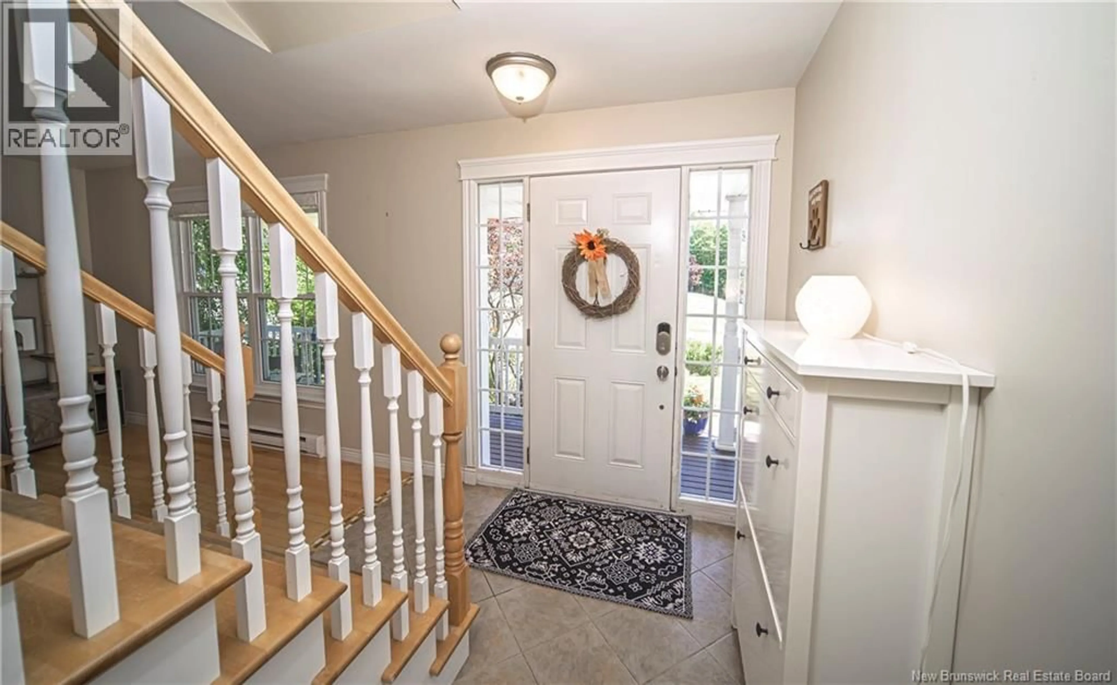 Indoor entryway for 11 GRANITE DRIVE, Quispamsis New Brunswick E2E0E5