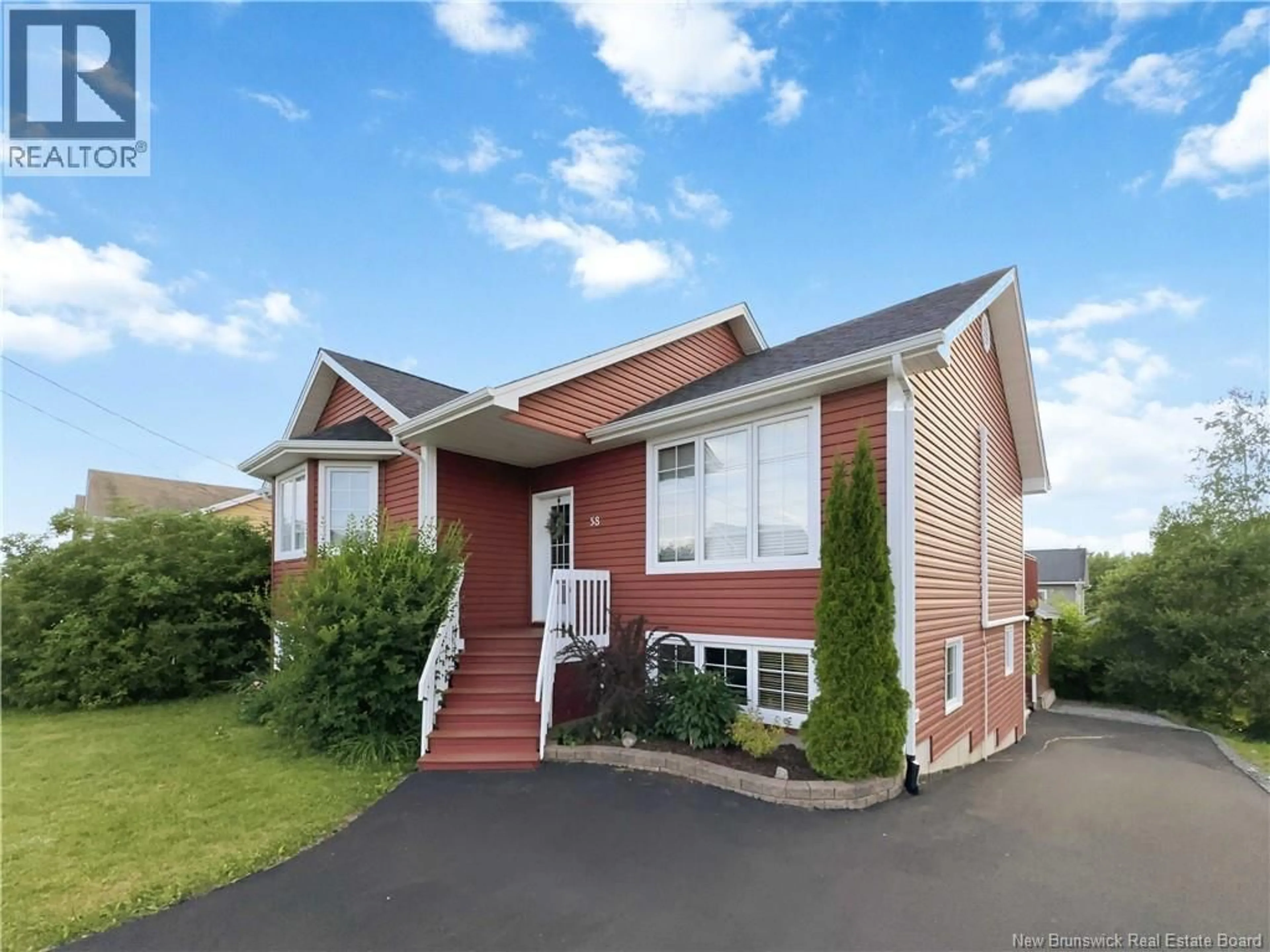 Home with vinyl exterior material, unknown for 58 MONIQUE STREET, Moncton New Brunswick E1G0R8