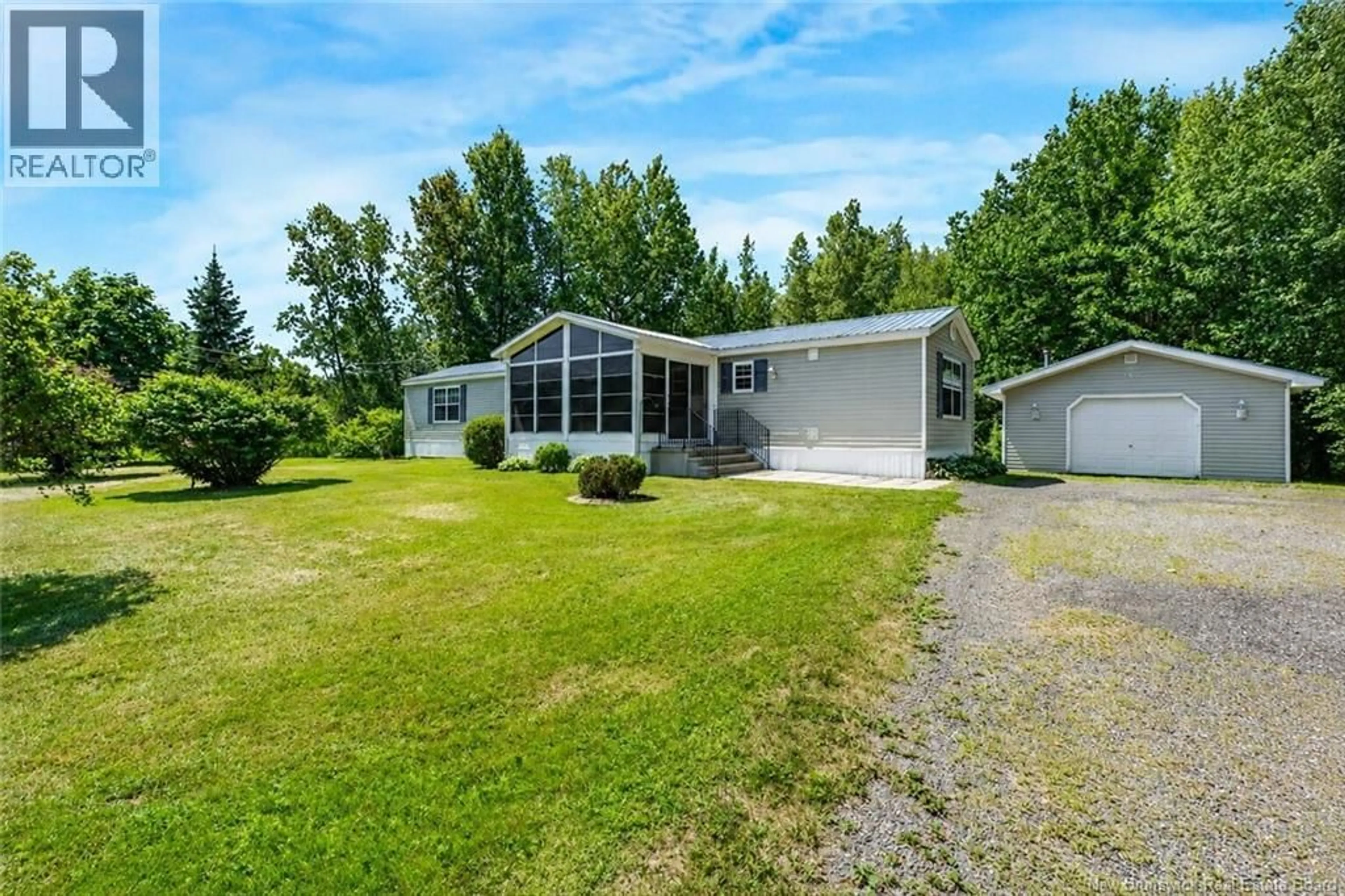 A pic from outside/outdoor area/front of a property/back of a property/a pic from drone, water/lake/river/ocean view for 280 RAILING ROAD, Lincoln New Brunswick E3B7G9