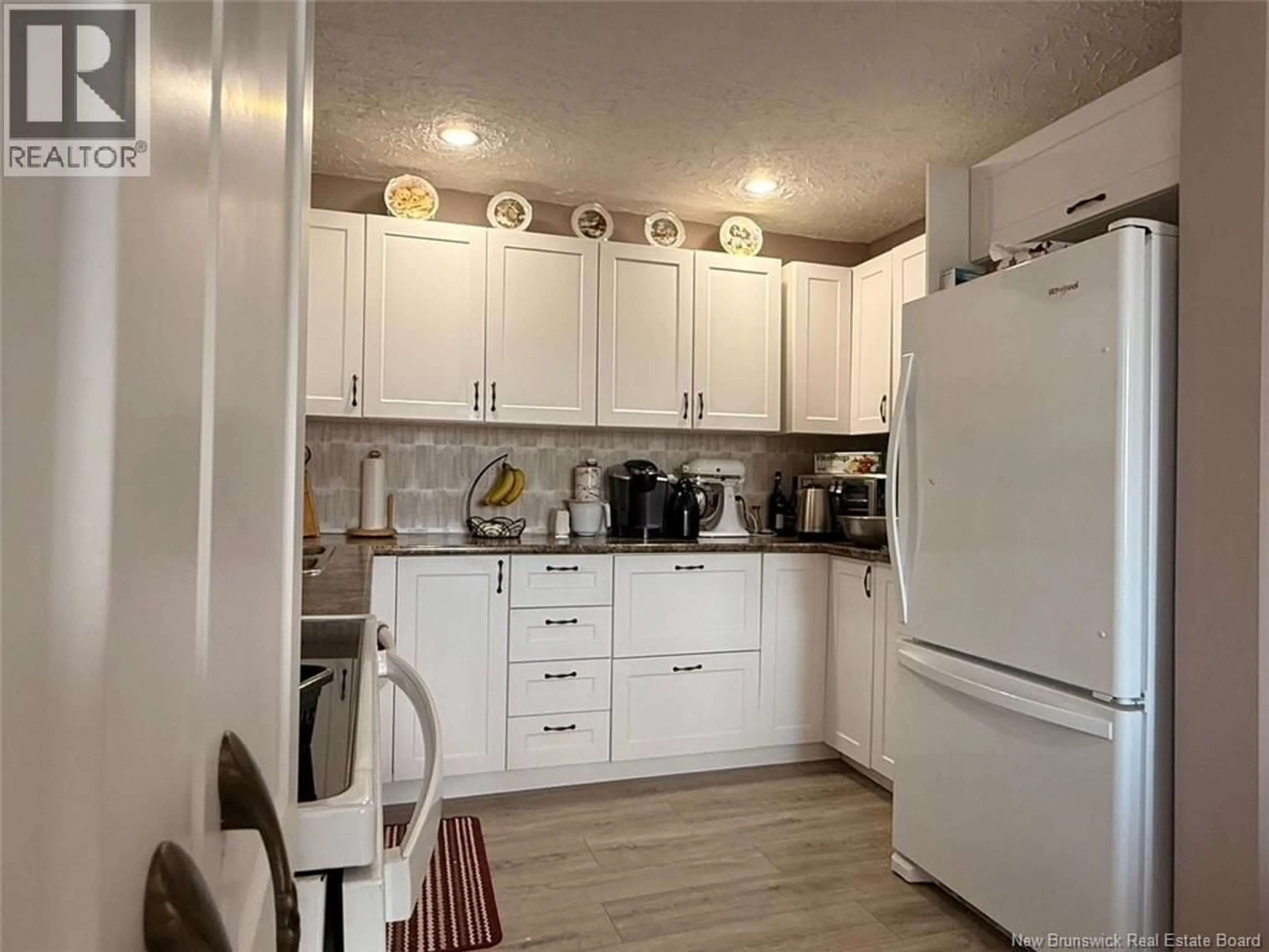 Standard kitchen, unknown for 35 RIMAP ROAD, Campbellton New Brunswick E3N3V1