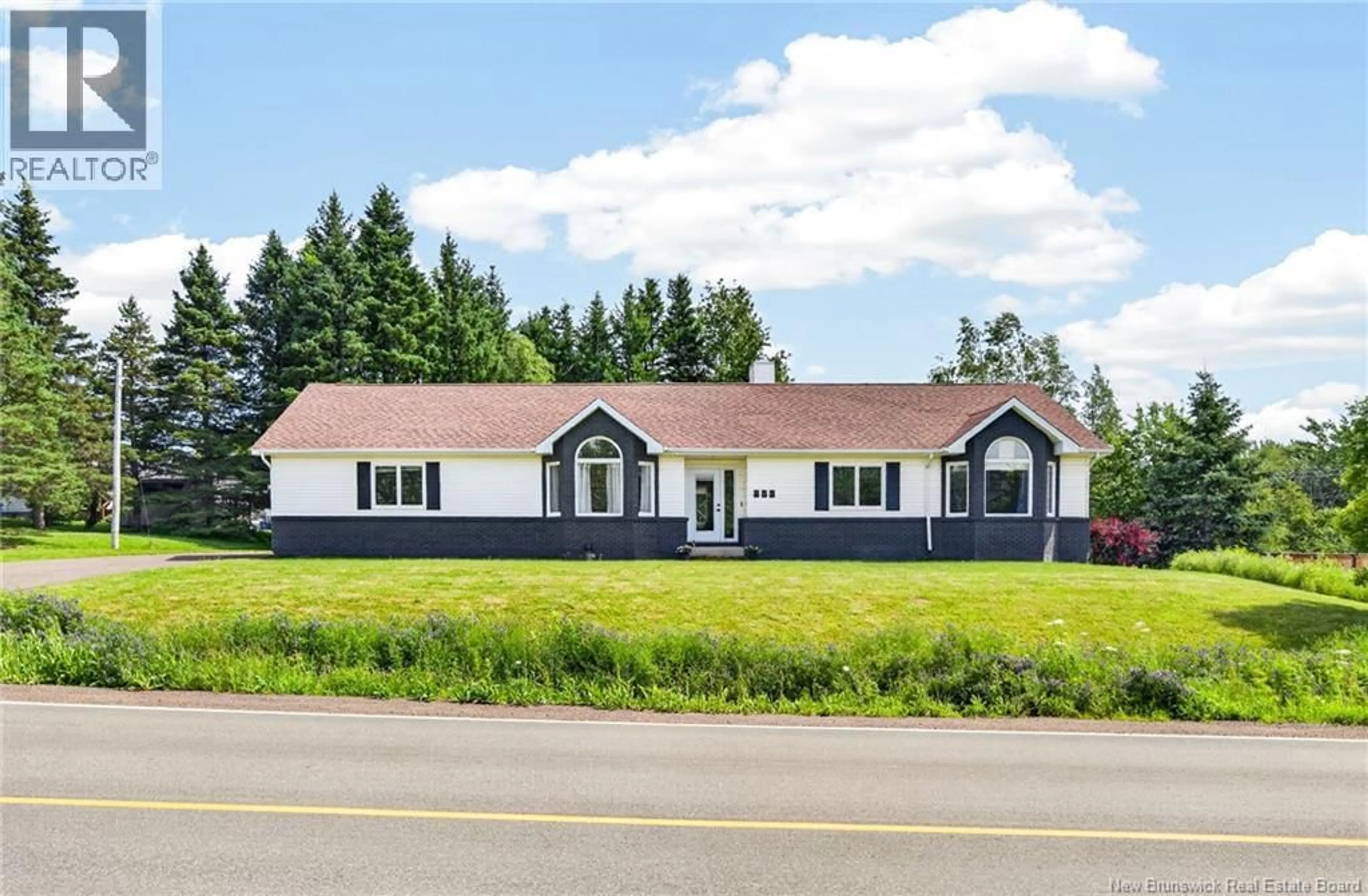 Home with vinyl exterior material, unknown for 853 MELANSON ROAD, Dieppe New Brunswick E1A7N8
