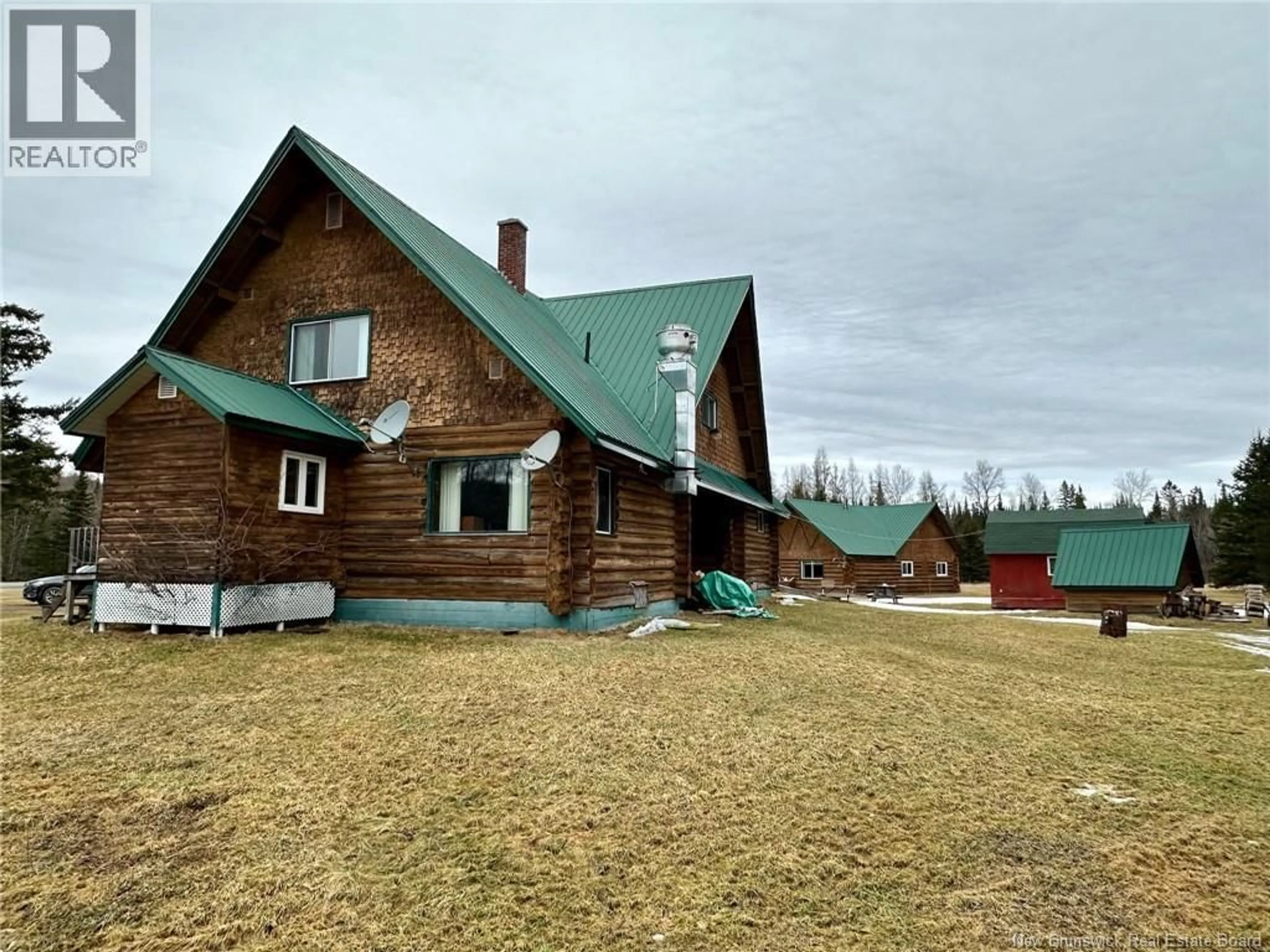 A pic from outside/outdoor area/front of a property/back of a property/a pic from drone, building for 3826 ROUTE 385, Nictau New Brunswick E7G3B4