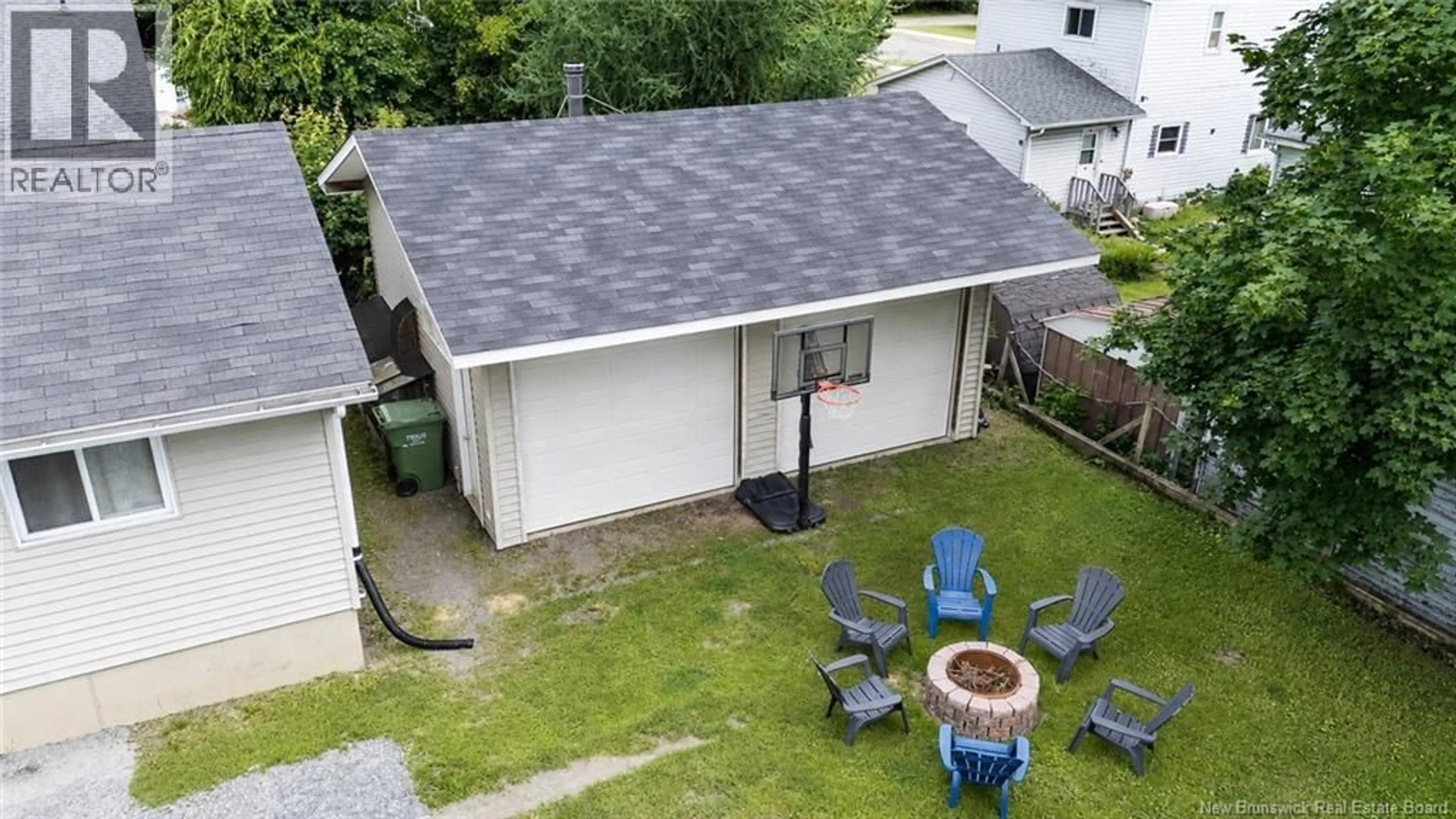 A pic from outside/outdoor area/front of a property/back of a property/a pic from drone, street for 320 SEWELL STREET, Fredericton New Brunswick E3A5K8