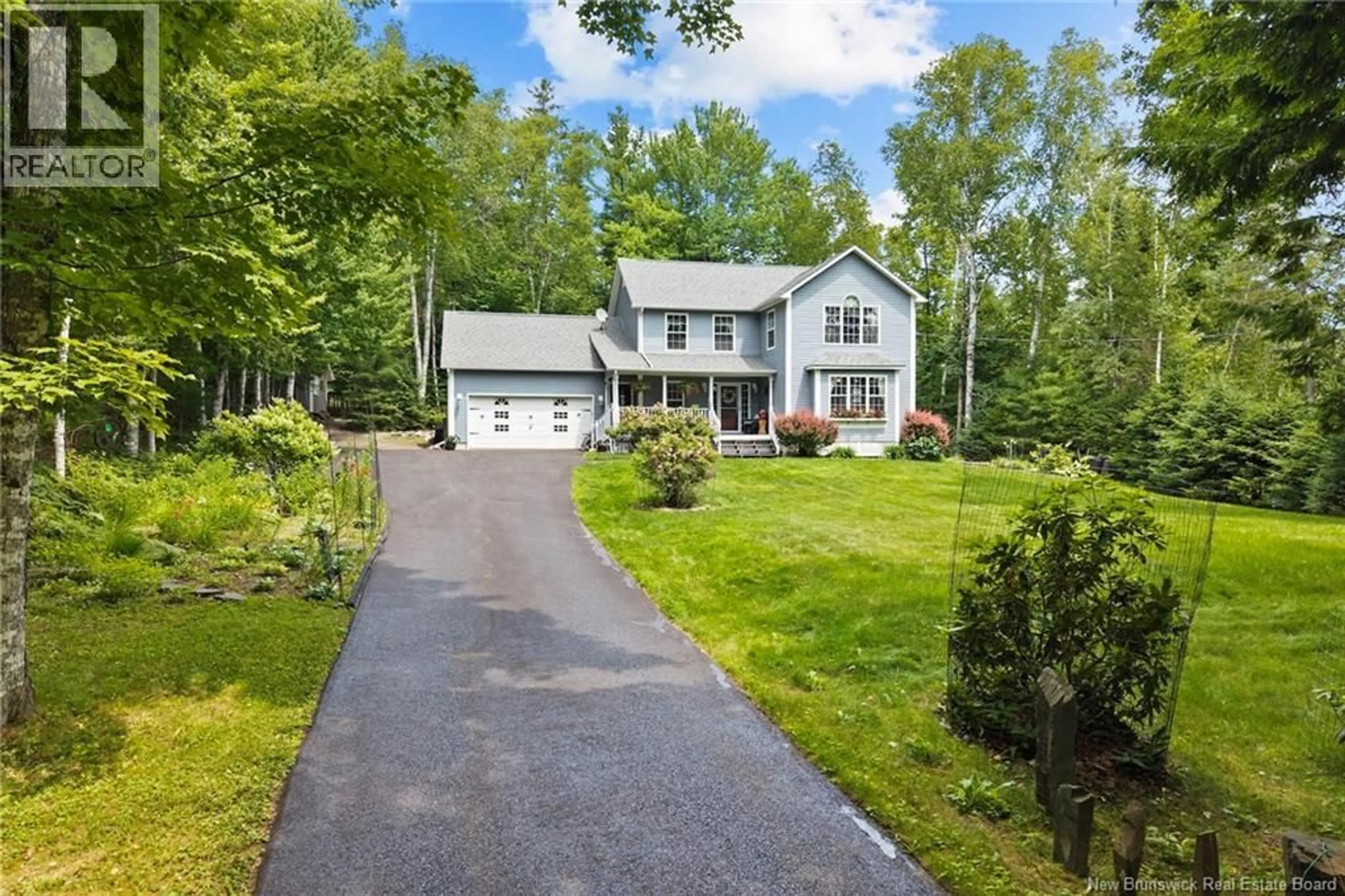 A pic from outside/outdoor area/front of a property/back of a property/a pic from drone, street for 4 CHRISTOPHER CRESCENT, Upper Kingsclear New Brunswick E3E1T5