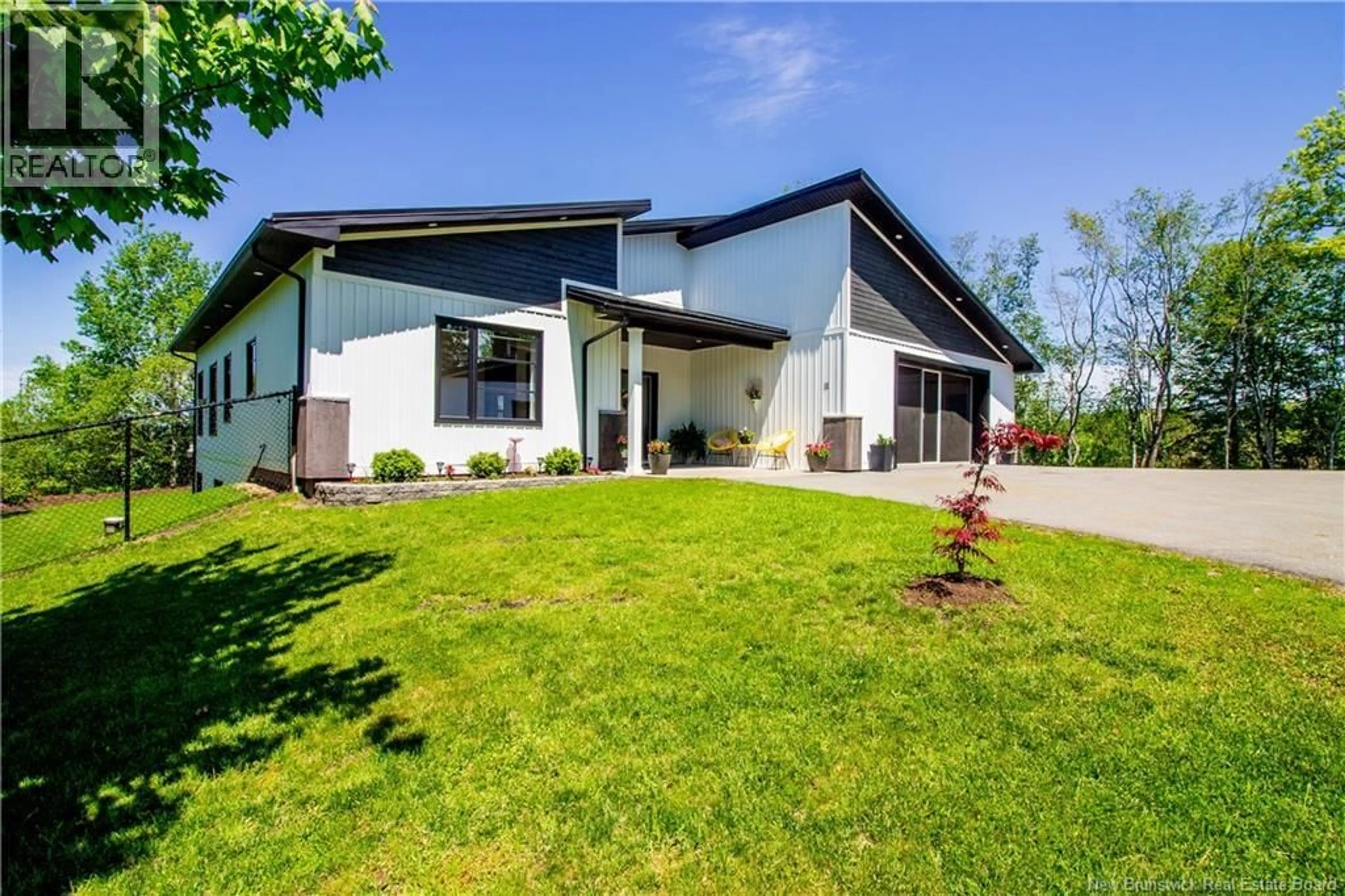 Home with vinyl exterior material, street for 11 ROBERT ROSS BOULEVARD, Hampton New Brunswick E5N0E2