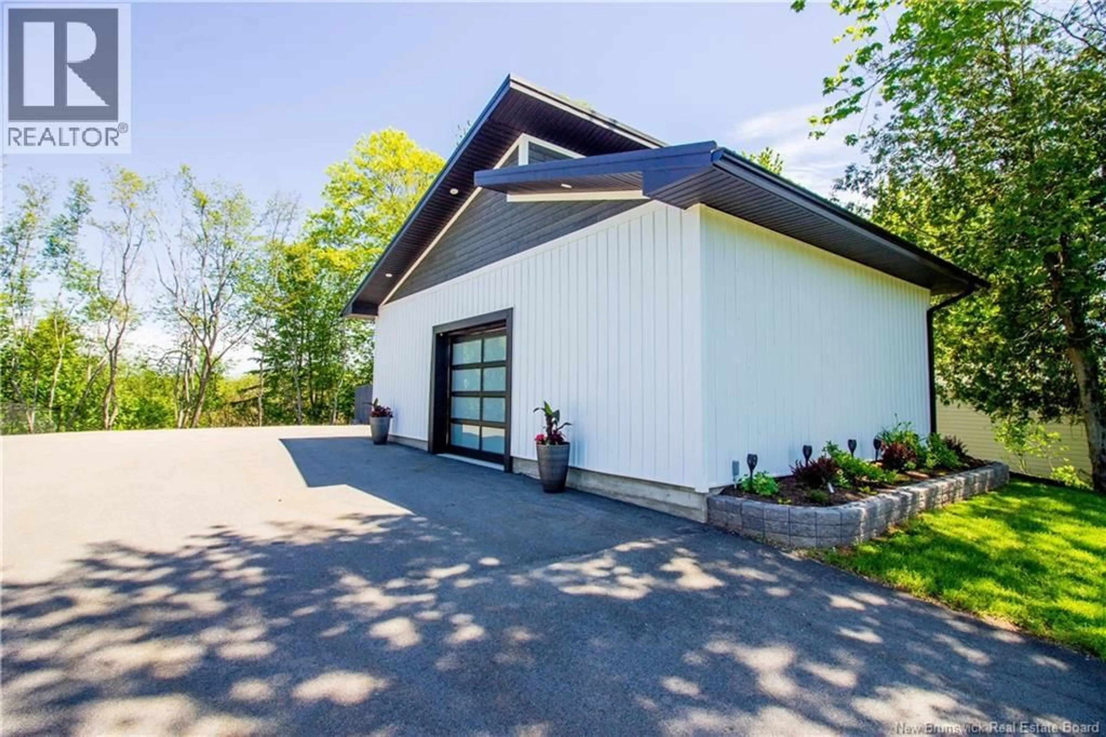 Indoor garage for 11 ROBERT ROSS BOULEVARD, Hampton New Brunswick E5N0E2