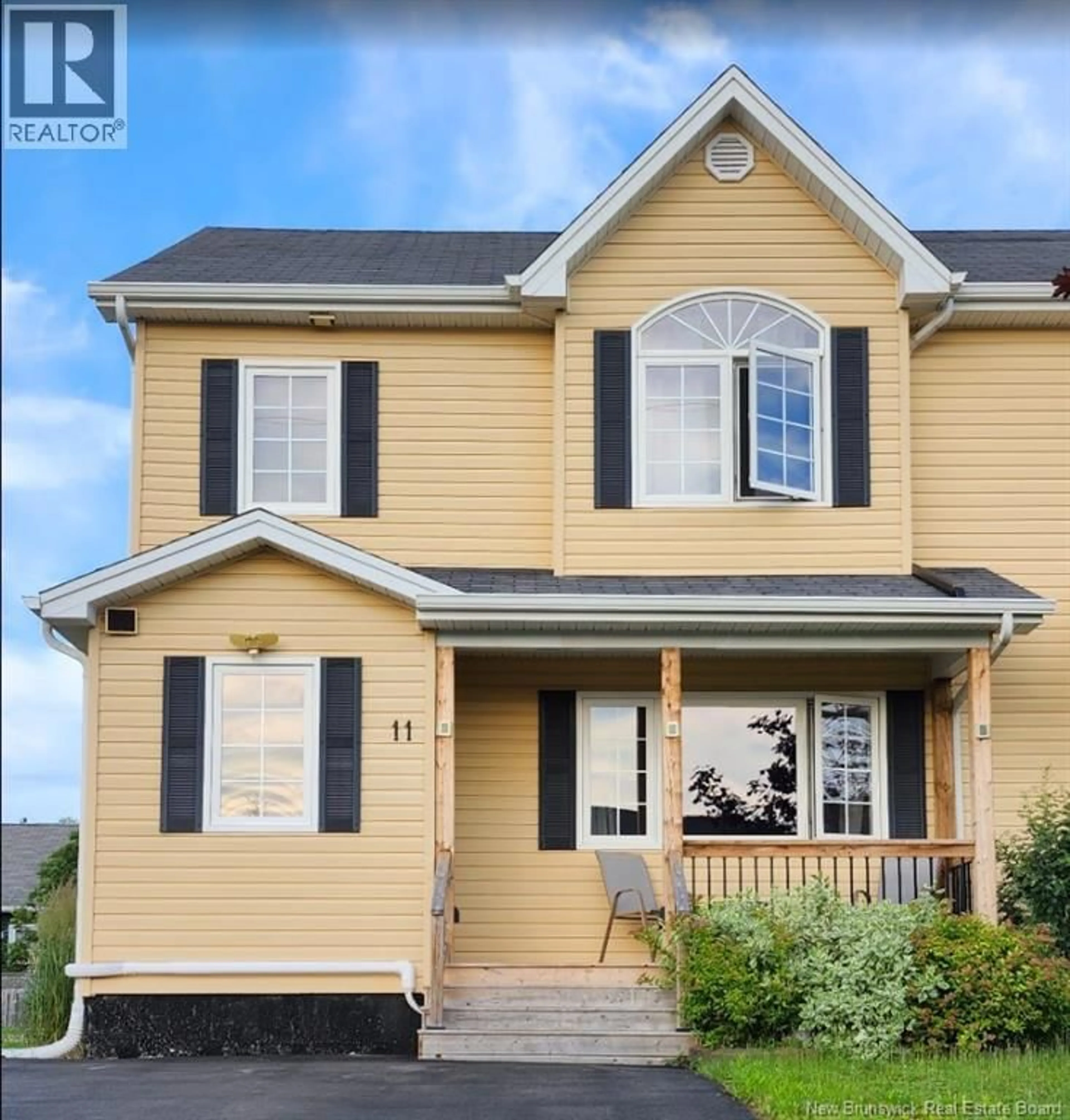 Home with vinyl exterior material, street for 11 CARLSON, Moncton New Brunswick E1G5N4