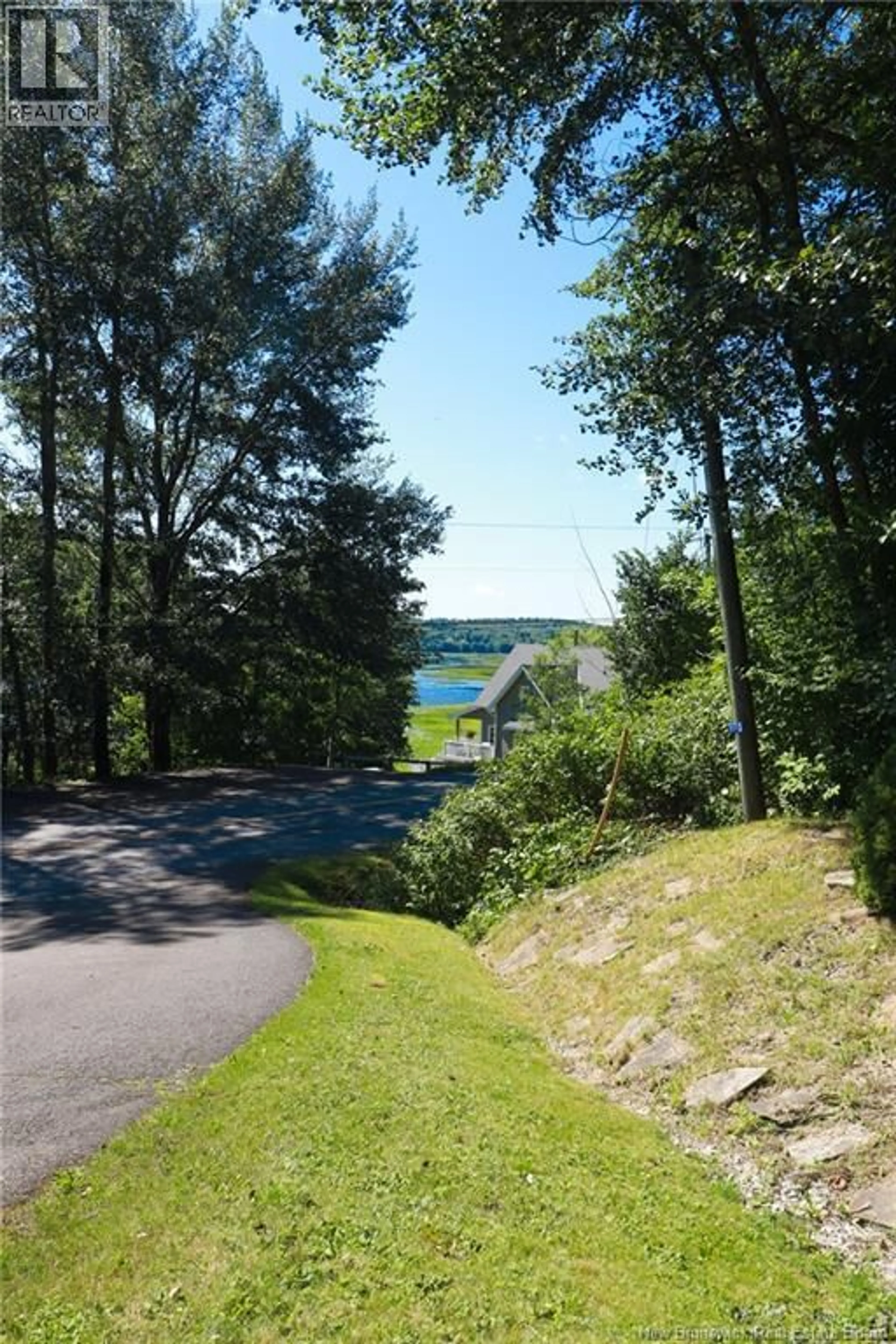 A pic from outside/outdoor area/front of a property/back of a property/a pic from drone, water/lake/river/ocean view for 170 NORTON SHORE ROAD, Hampton New Brunswick E5N6J8