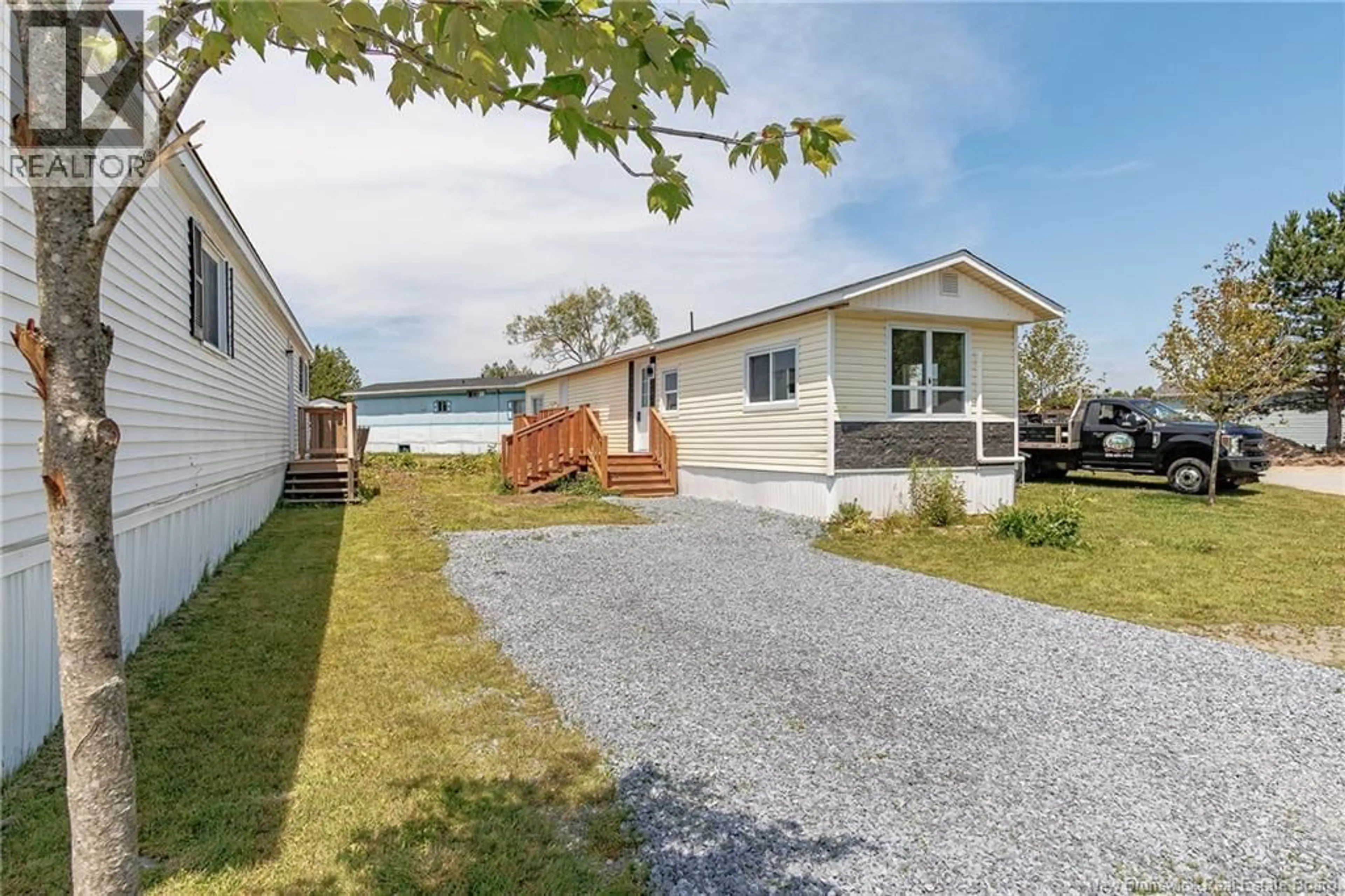 Unknown for 19 GULL STREET, Saint John New Brunswick E2J2R7