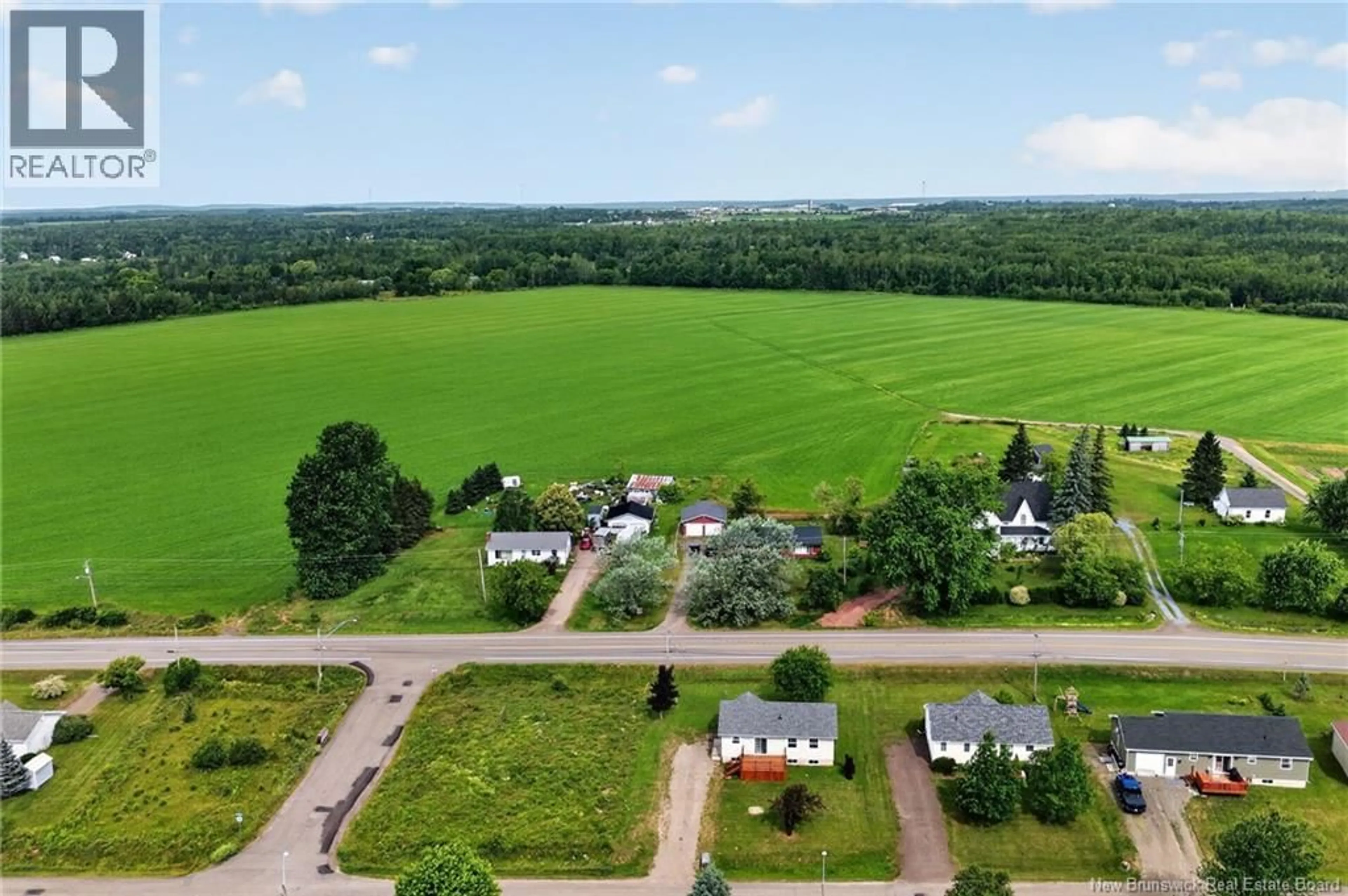 A pic from outside/outdoor area/front of a property/back of a property/a pic from drone, unknown for 21 WORTMAN, Salisbury New Brunswick E4J3K9
