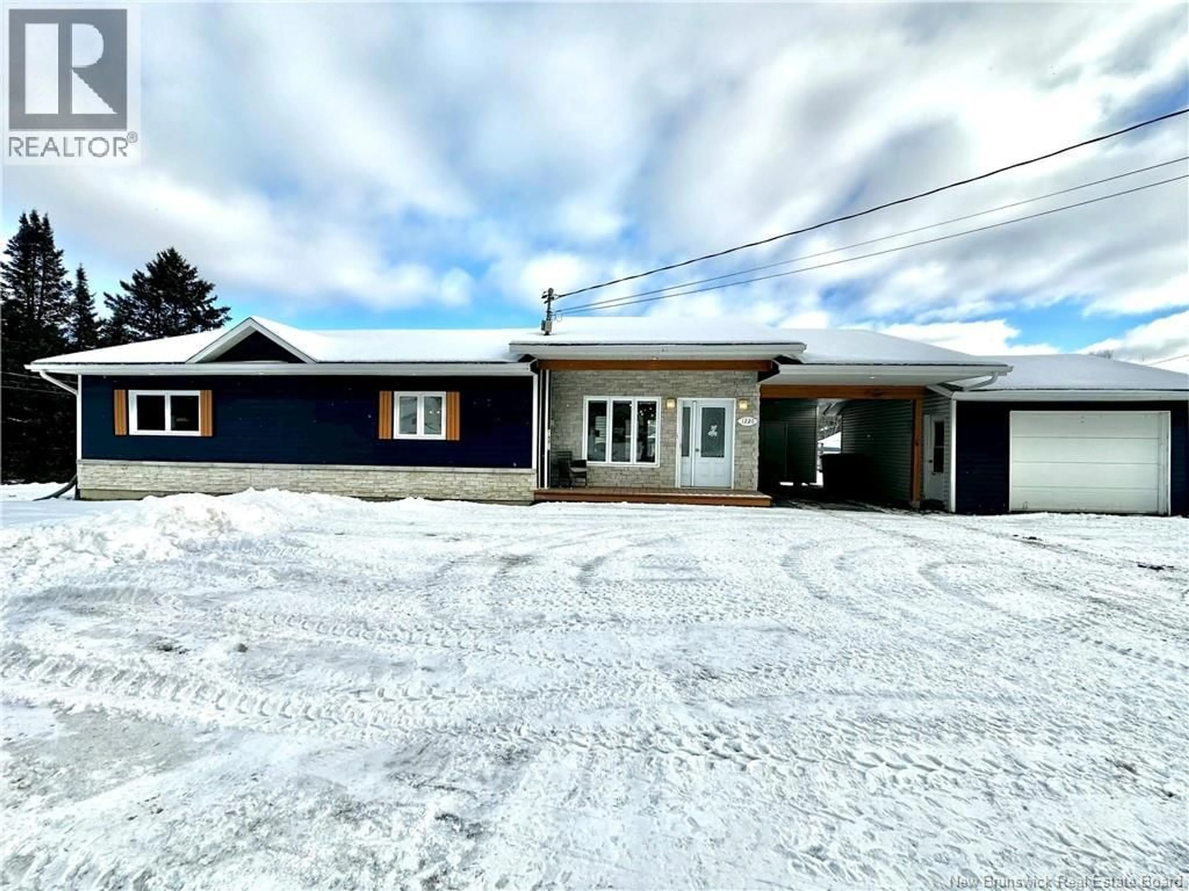 A pic from outside/outdoor area/front of a property/back of a property/a pic from drone, building for 1220 ST-FRANÇOIS STREET, Verret New Brunswick E3V4P3