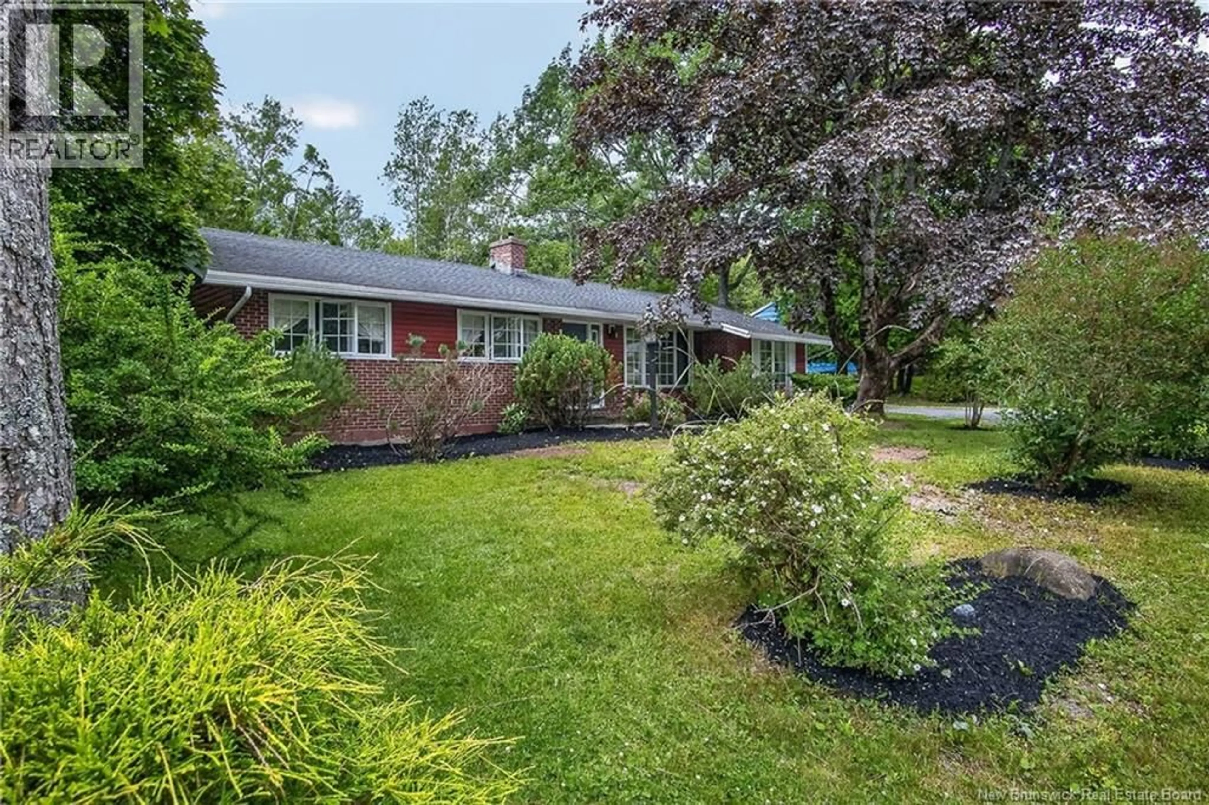 Unknown for 18 FOREST ROAD, Rothesay New Brunswick E2H1B5