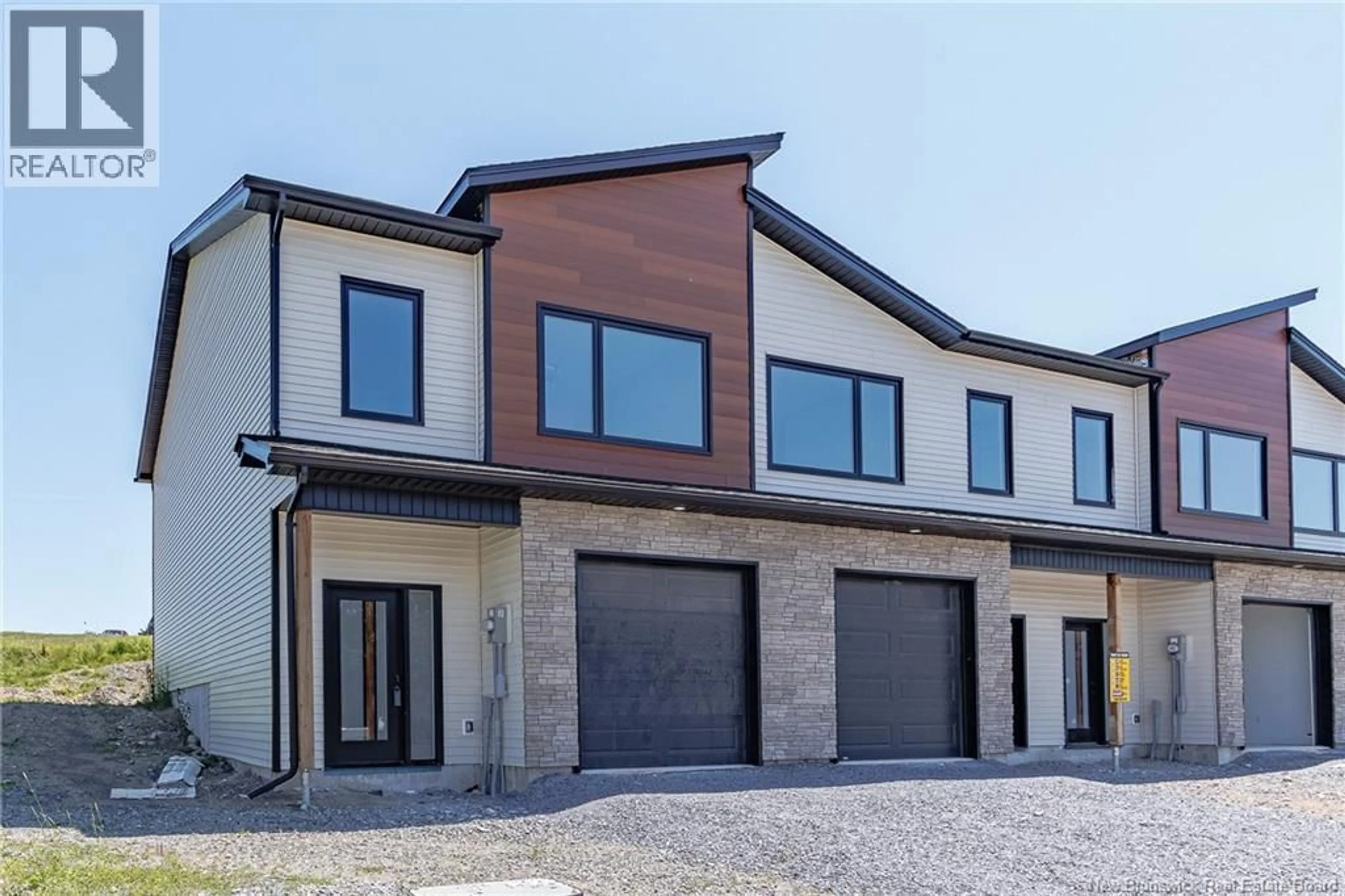 Home with brick exterior material, building for OAKHILL CRESCENT, Saint John New Brunswick E2J4M4