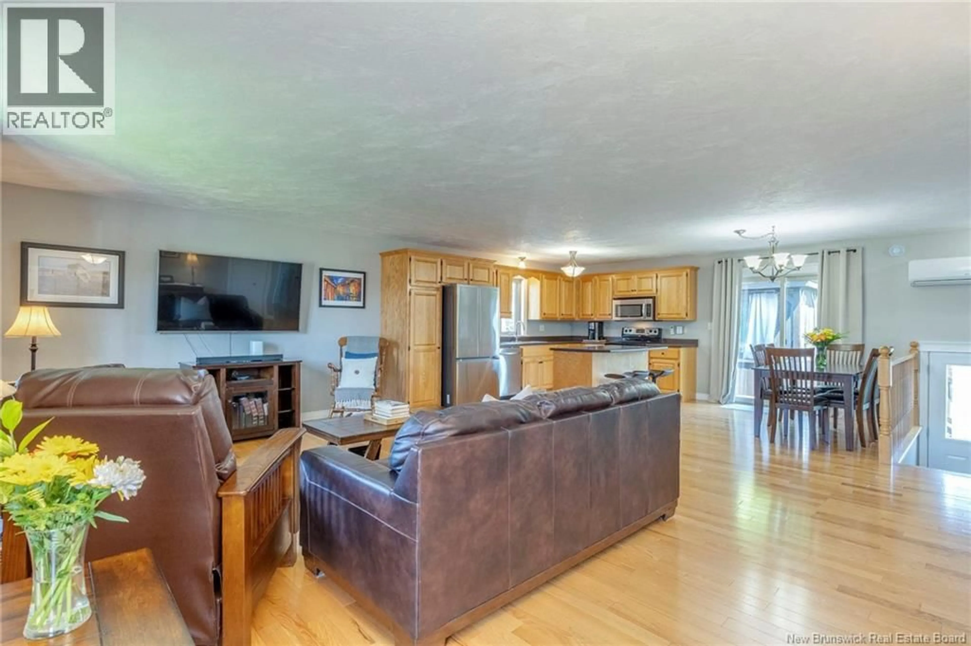 Living room with furniture, wood/laminate floor for 28 SYDNEY AVENUE, Riverview New Brunswick E1B0H5