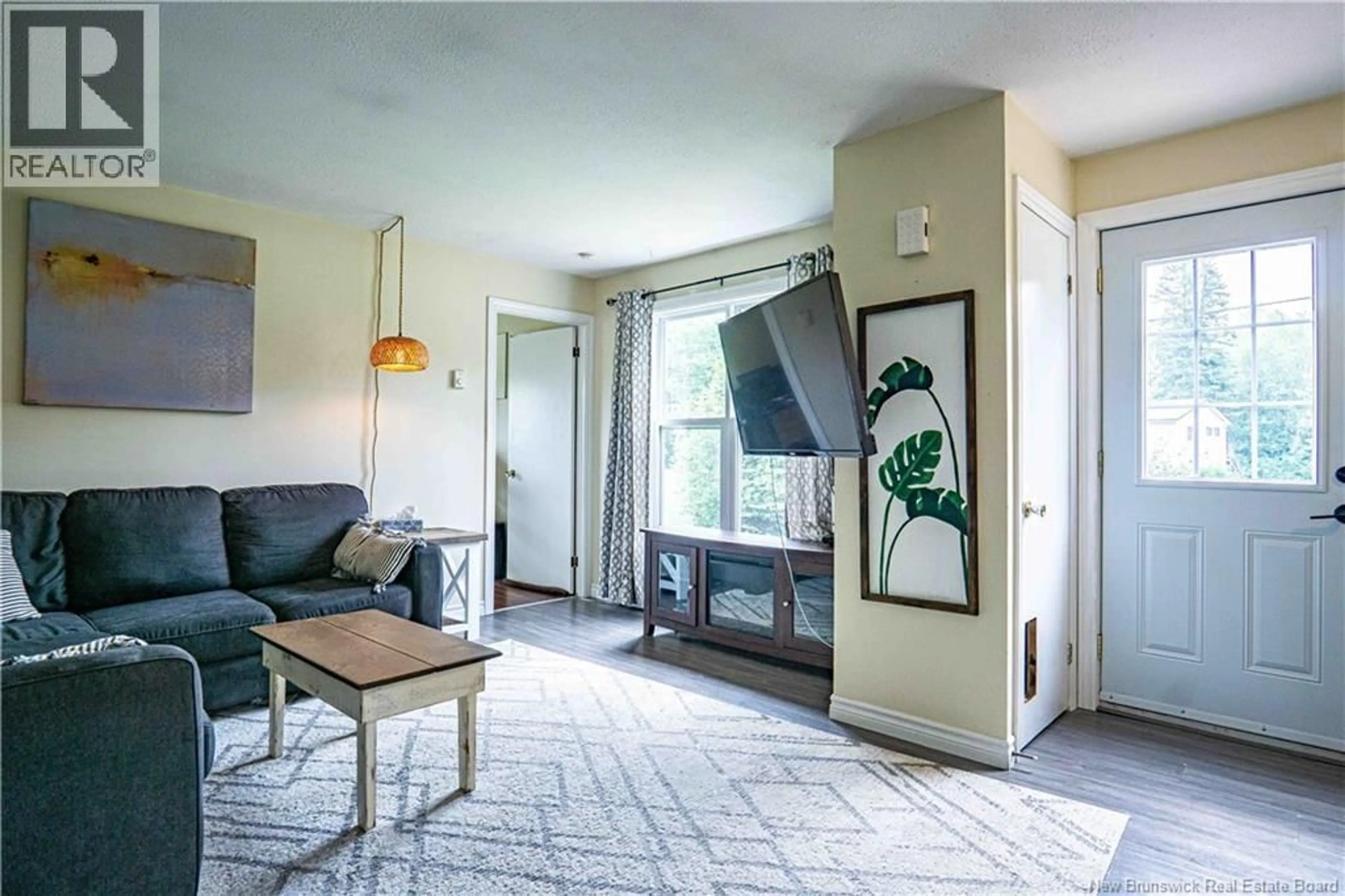 Living room with furniture, unknown for 67 PORTOBELLO DRIVE, Maugerville New Brunswick E6E1J2