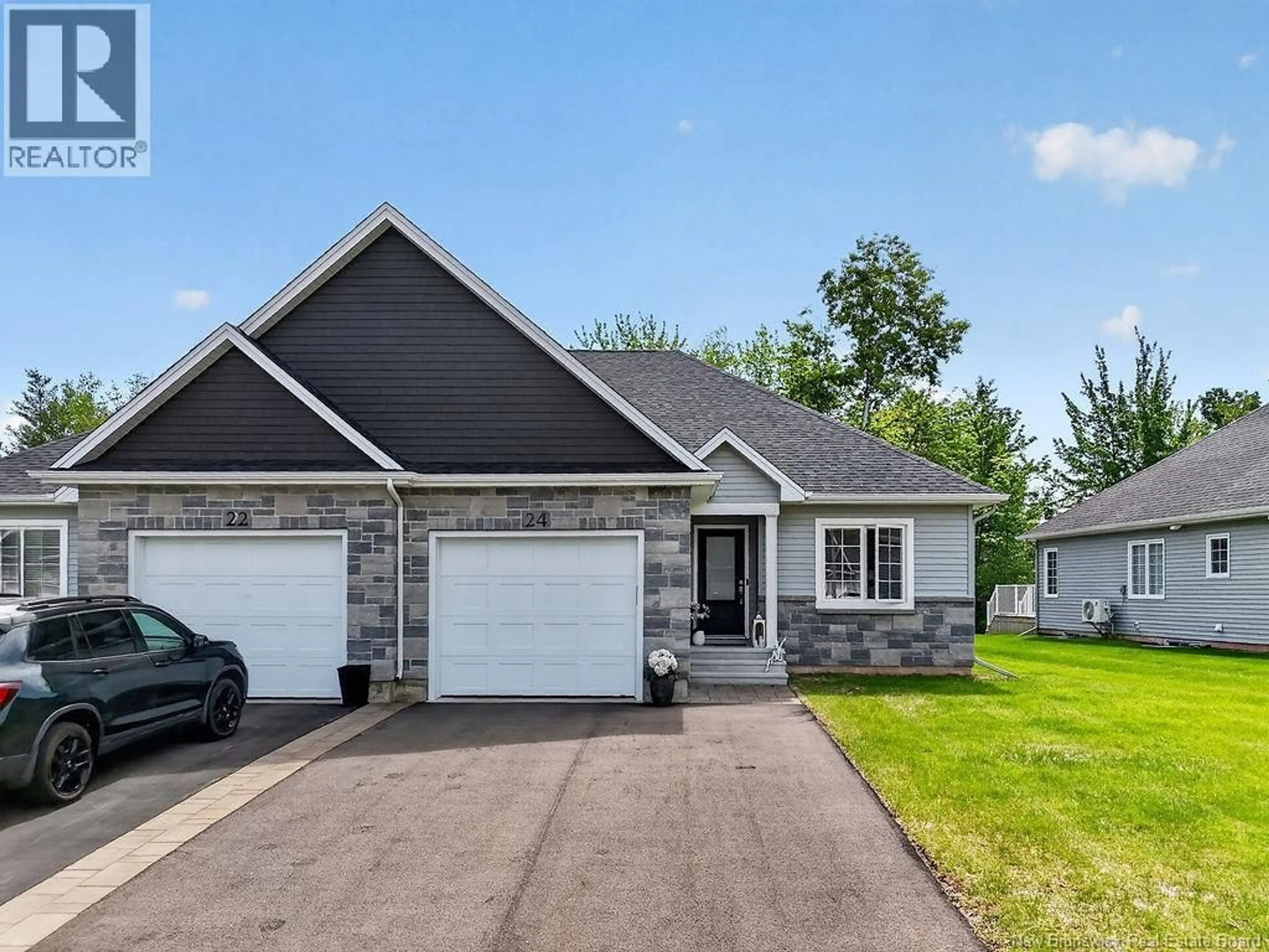 Home with vinyl exterior material, street for 24 ROSENBURG, Moncton New Brunswick E1G6G1