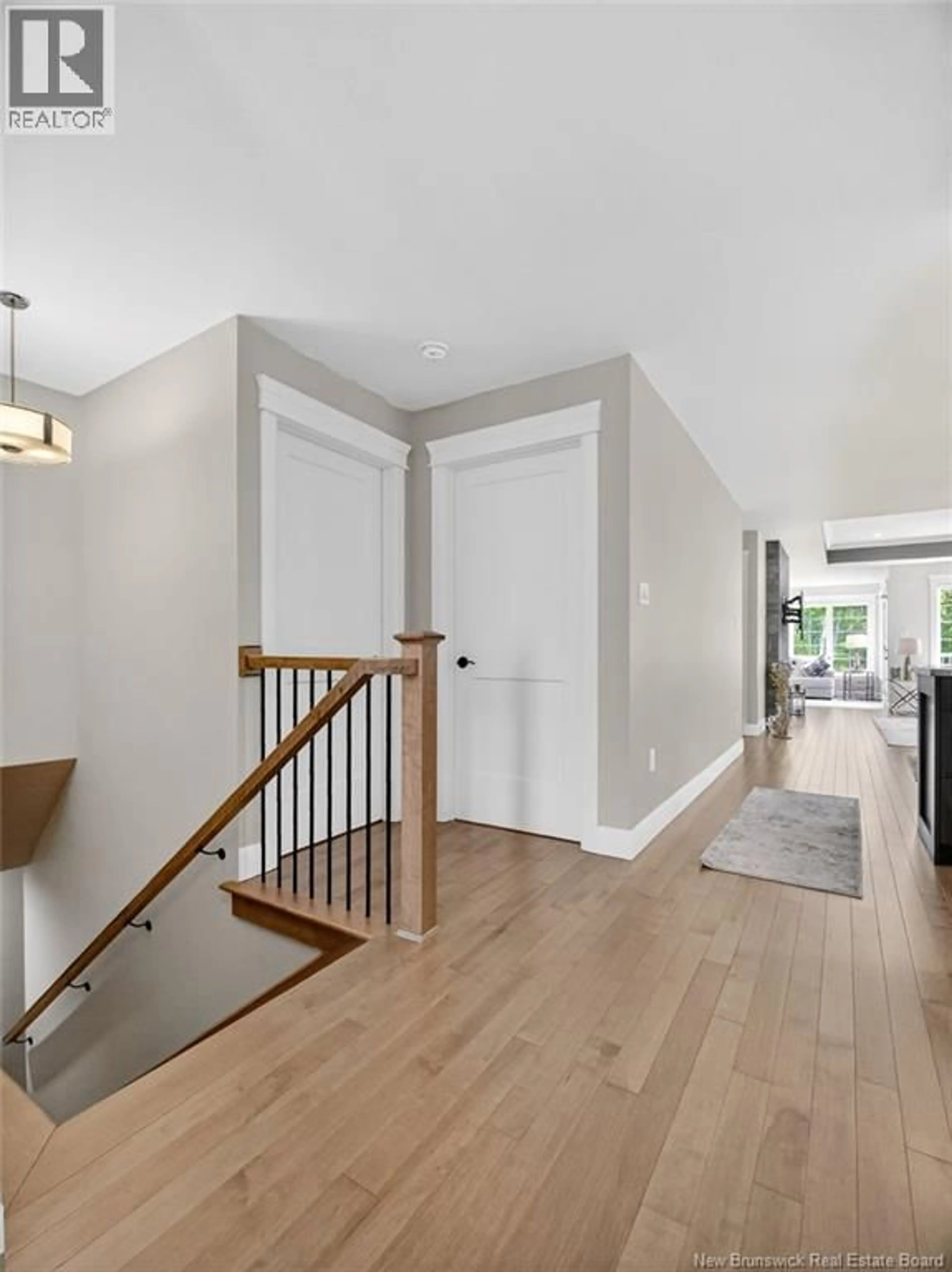 Indoor entryway for 24 ROSENBURG, Moncton New Brunswick E1G6G1