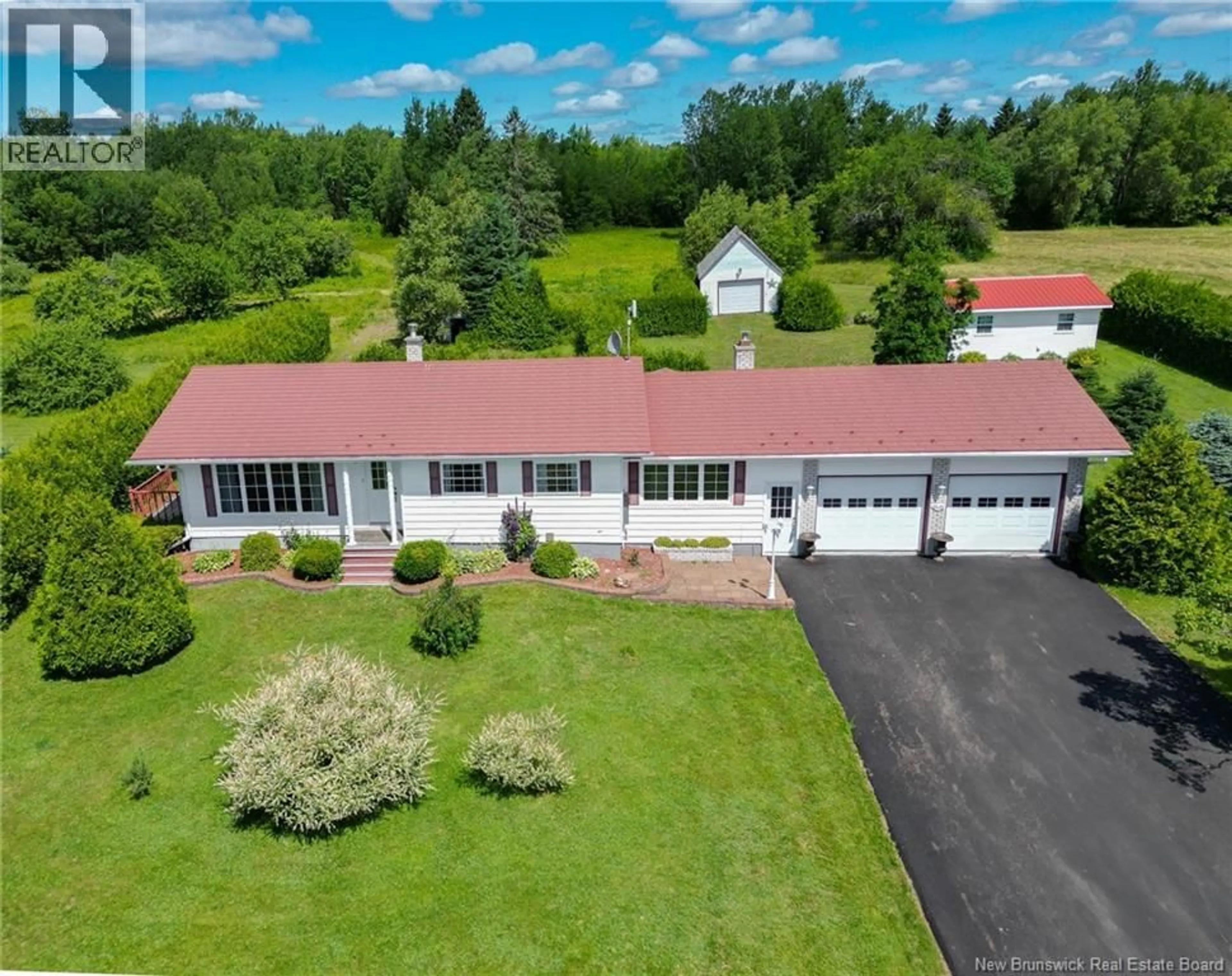 A pic from outside/outdoor area/front of a property/back of a property/a pic from drone, mountain view for 6451 ROUTE 10, Upper Salmon Creek New Brunswick E4A1E4
