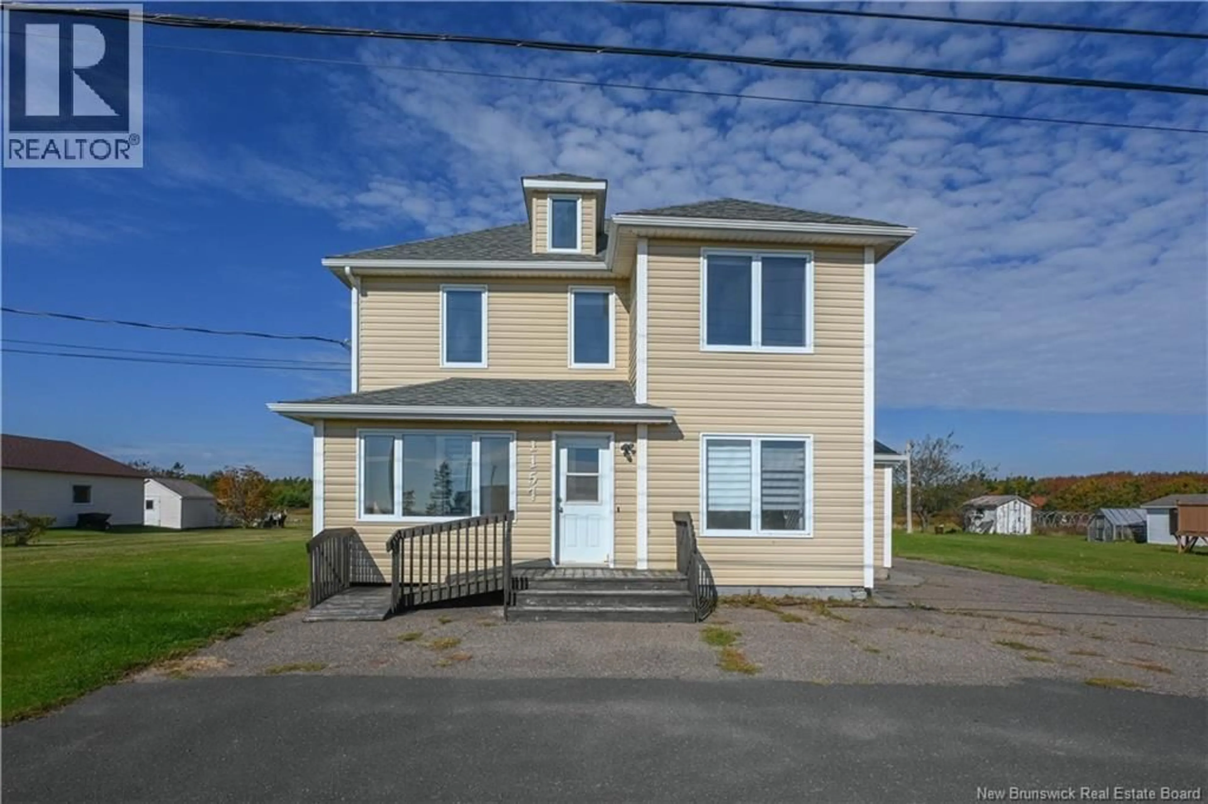 A pic from outside/outdoor area/front of a property/back of a property/a pic from drone, unknown for 1157 DE LA MER BOULEVARD, Saint-Marie-Saint-Raphaël New Brunswick E8T1V8