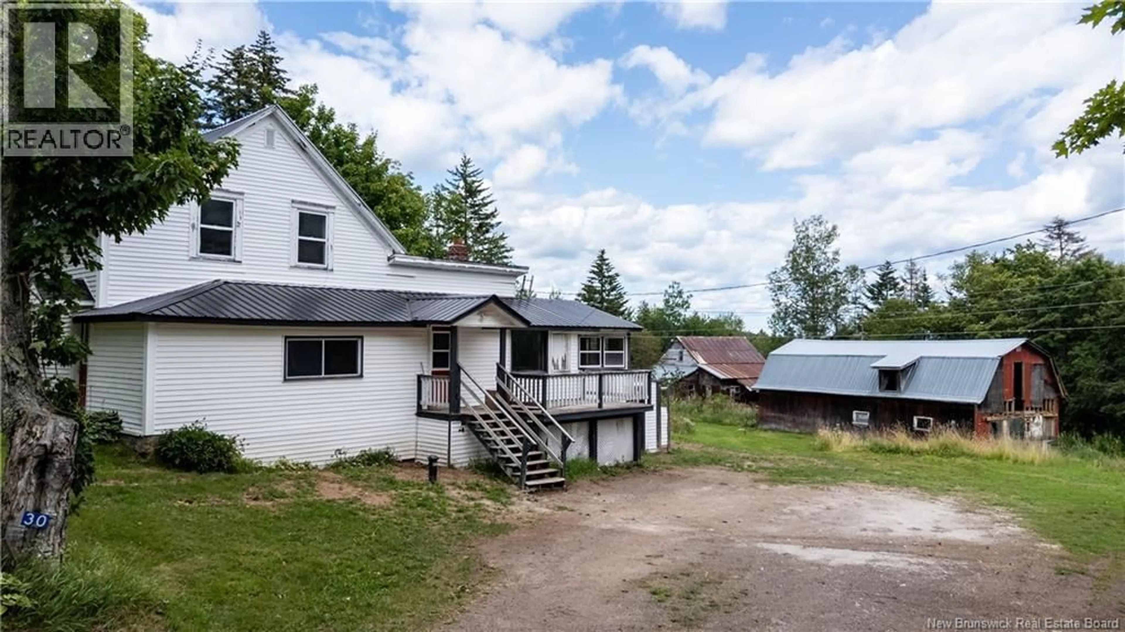 A pic from outside/outdoor area/front of a property/back of a property/a pic from drone, building for 30 OLD GREAT ROAD, Hopewell Cape New Brunswick E4H3H4