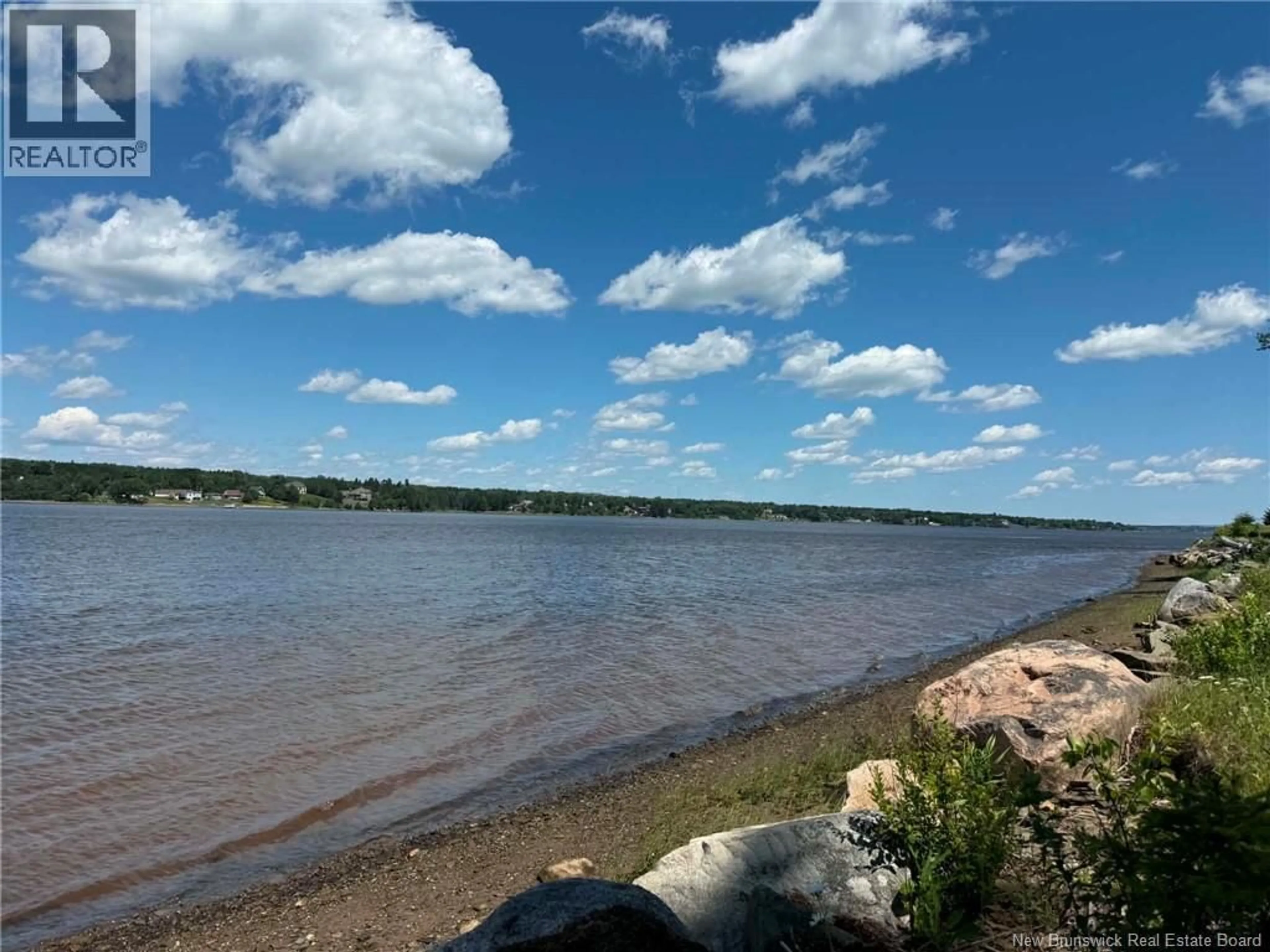 A pic of a room for 717 WATER STREET, Miramichi New Brunswick E1N4B9