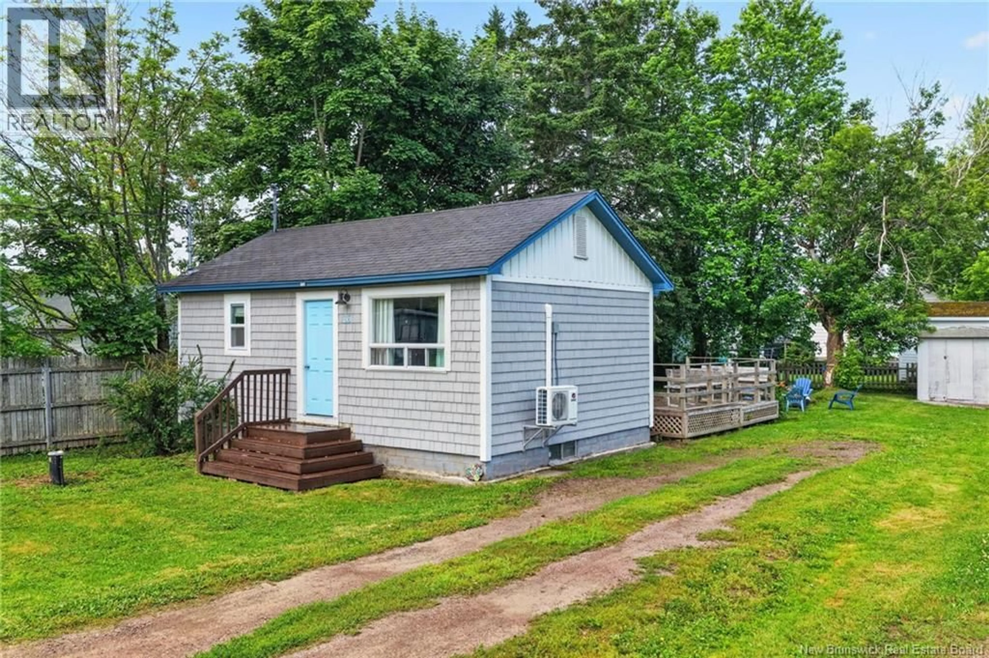 Shed for 36 SECOND AVENUE, Pointe-Du-Chêne New Brunswick E4P5C1