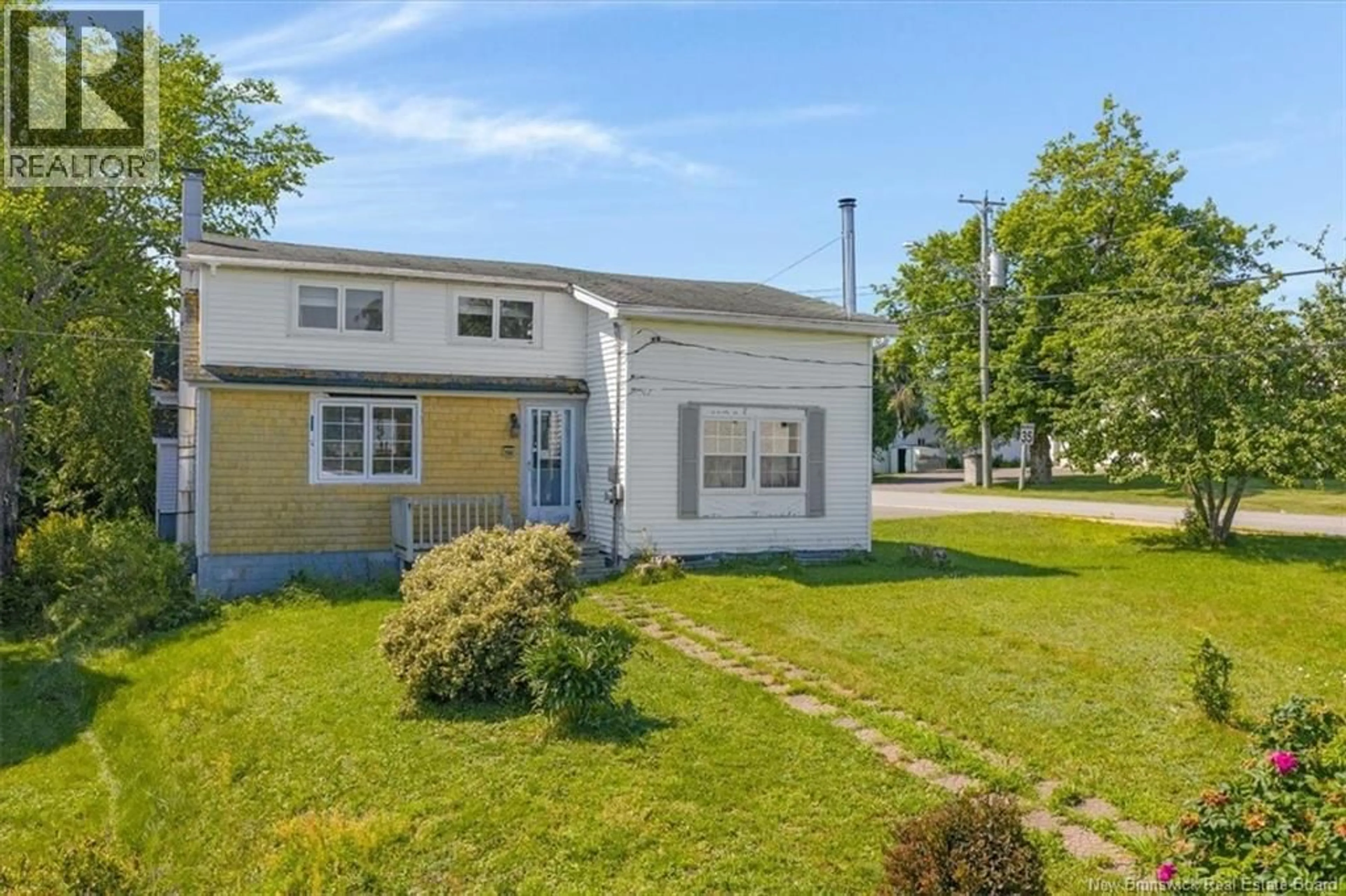 Home with vinyl exterior material, street for 134 BRUNSWICK STREET, St George New Brunswick E5C3A5