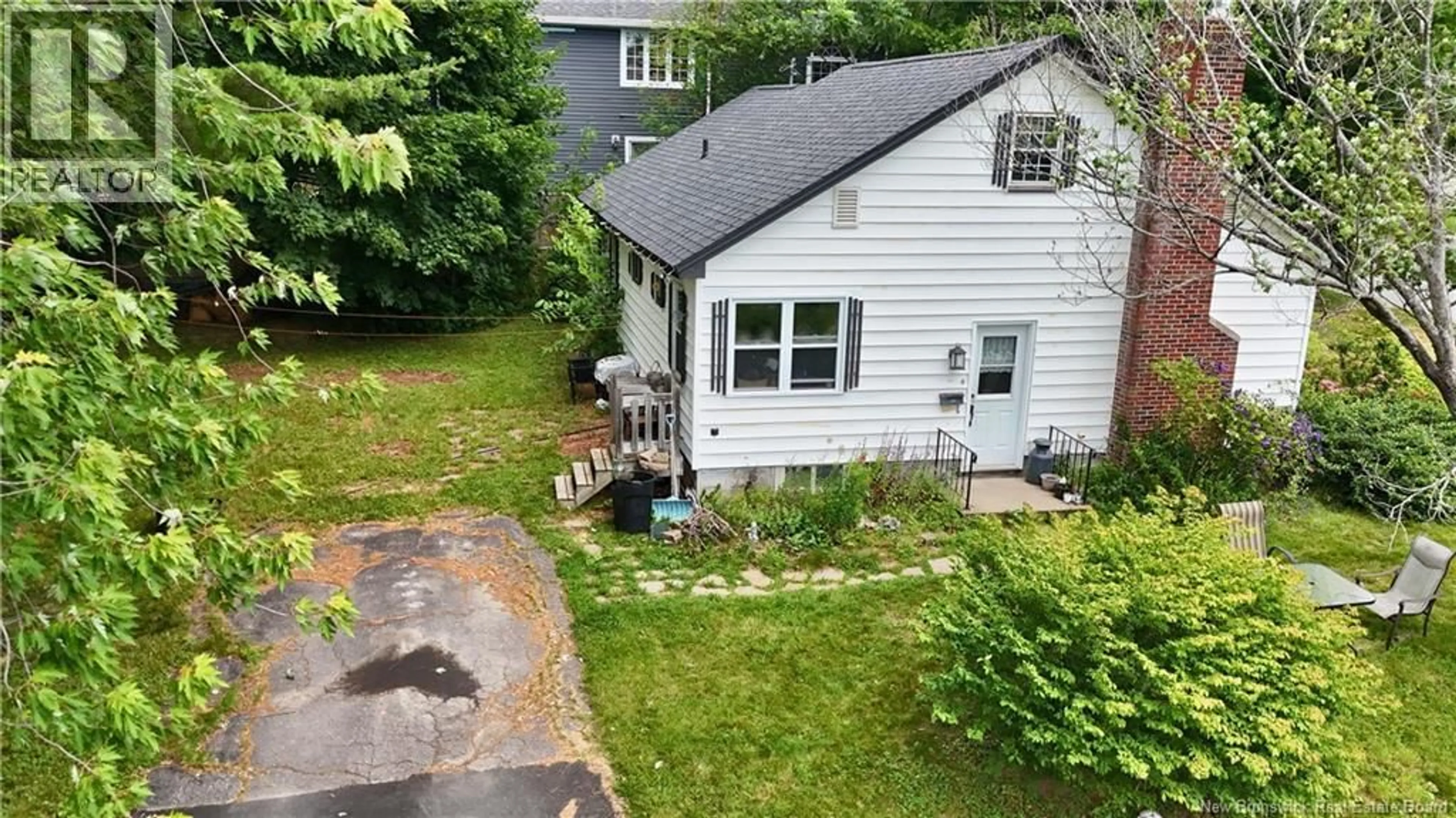 A pic from outside/outdoor area/front of a property/back of a property/a pic from drone, street for 149 WALLACE AVENUE, Fredericton New Brunswick E3A2J9