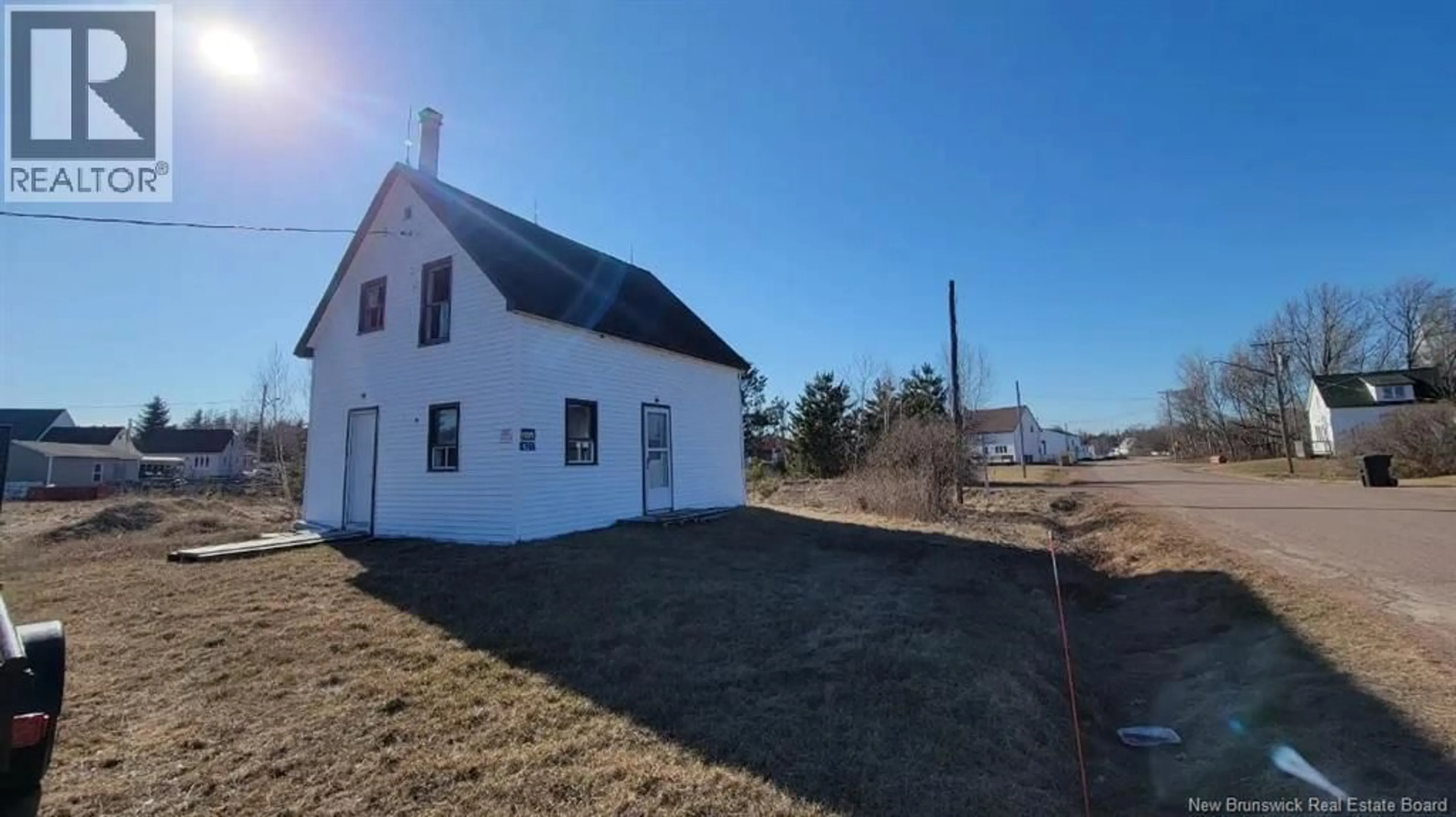 A pic from outside/outdoor area/front of a property/back of a property/a pic from drone, building for 421 RICHIBOUCTOU-VILLAGE ROAD, Richibucto-Village New Brunswick E4W1L1