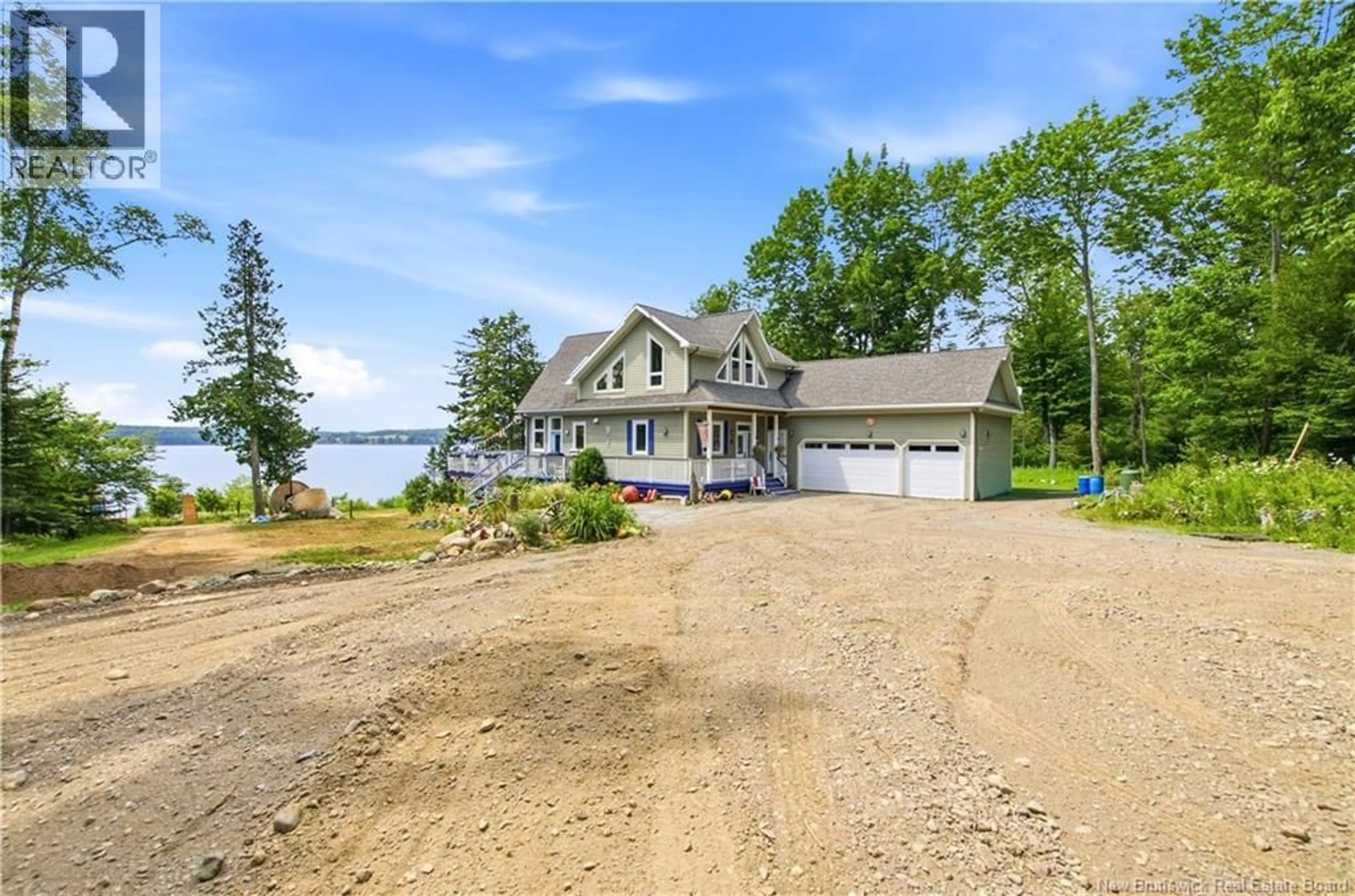 A pic from outside/outdoor area/front of a property/back of a property/a pic from drone, water/lake/river/ocean view for 240 HILLS POINT ROAD, Oak Bay New Brunswick E3L4J8