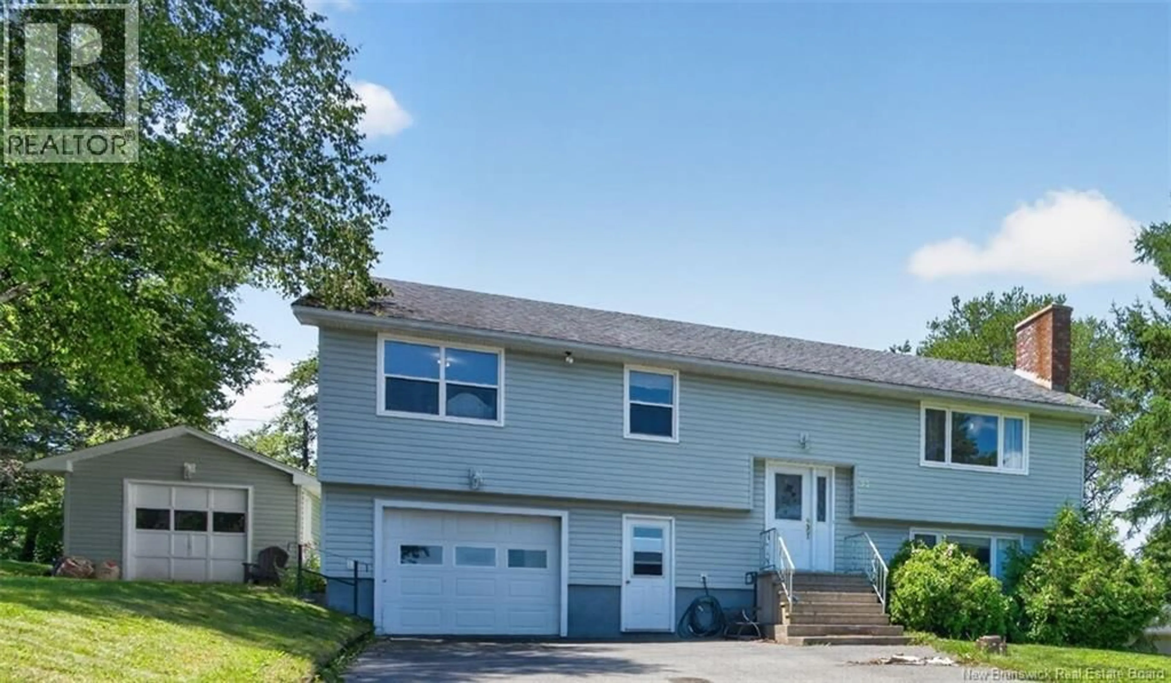 Home with vinyl exterior material, street for 22 VAUGHAN DRIVE, Nauwigewauk New Brunswick E5N6V1