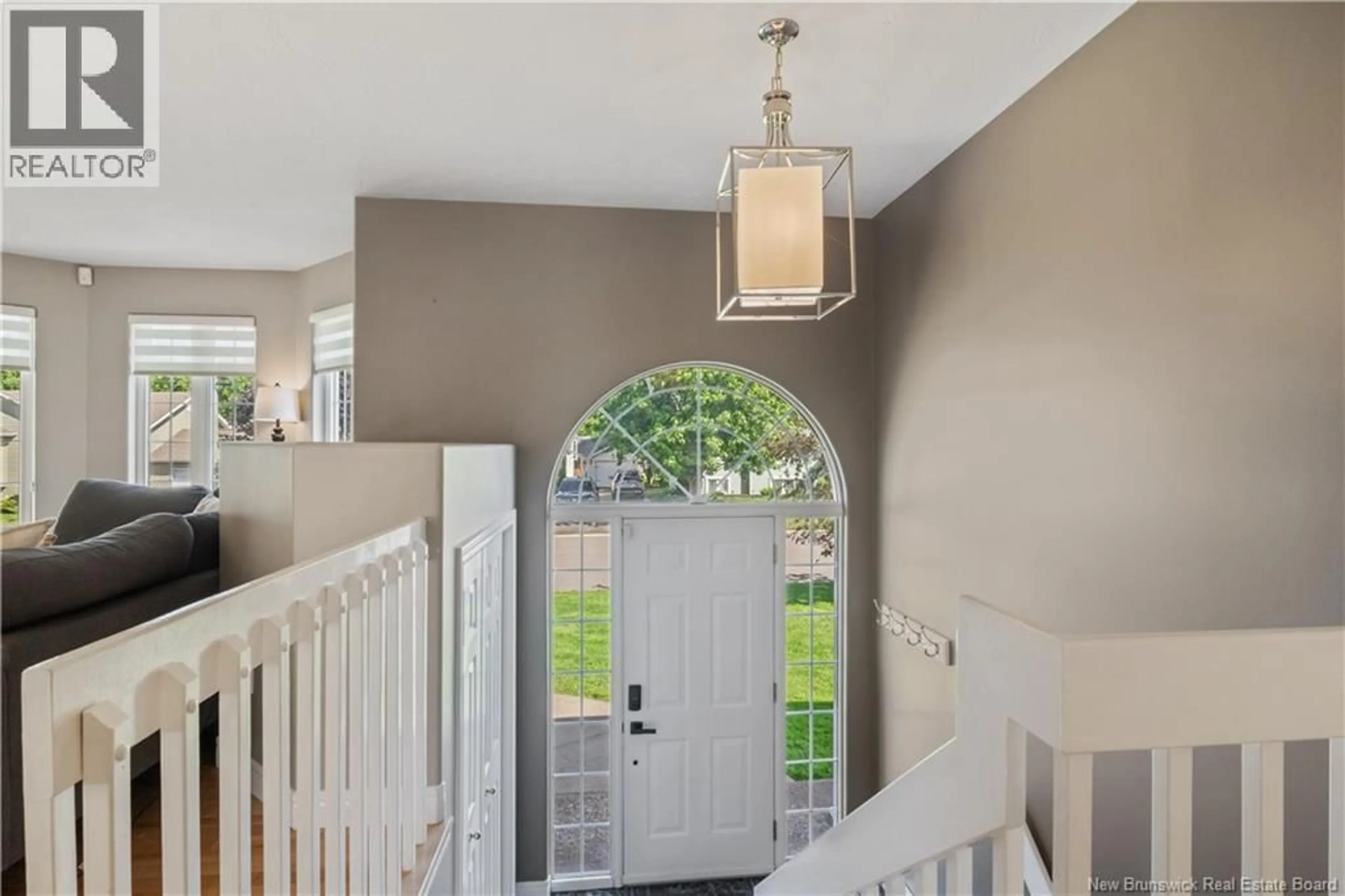 Indoor entryway for 83 FREDERIC, Dieppe New Brunswick E1A7N9