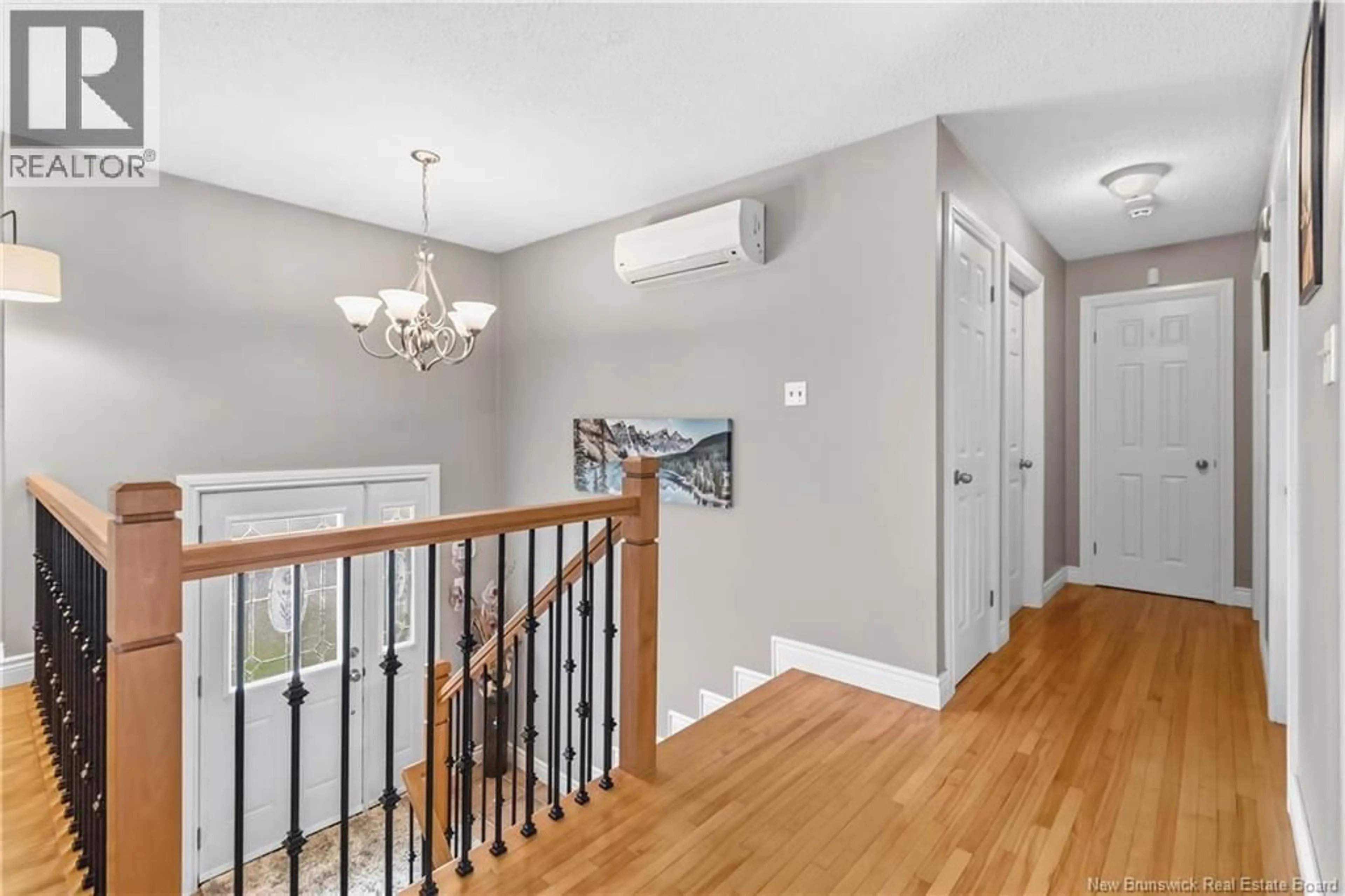 Indoor foyer for 236 CHAPELLE STREET, Dieppe New Brunswick E1A1B2