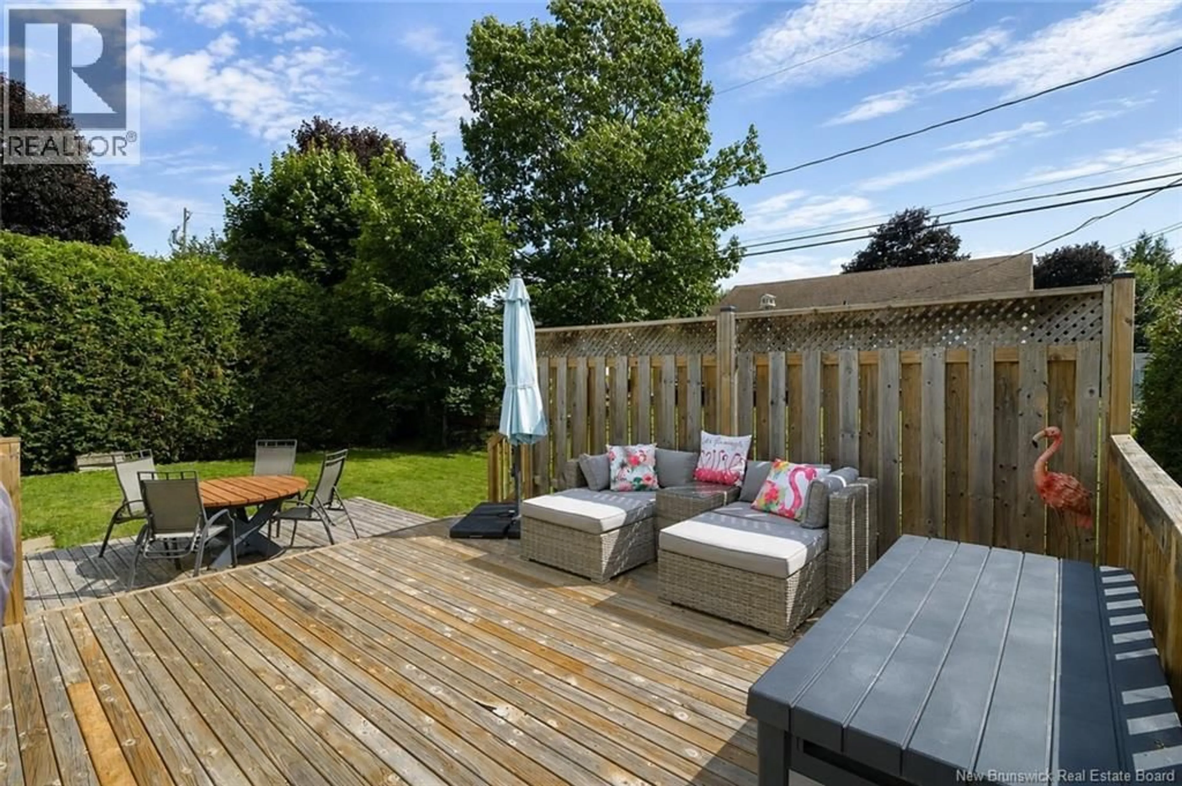 Patio, street for 99 OAKLAND AVE, Fredericton New Brunswick E3A1W5