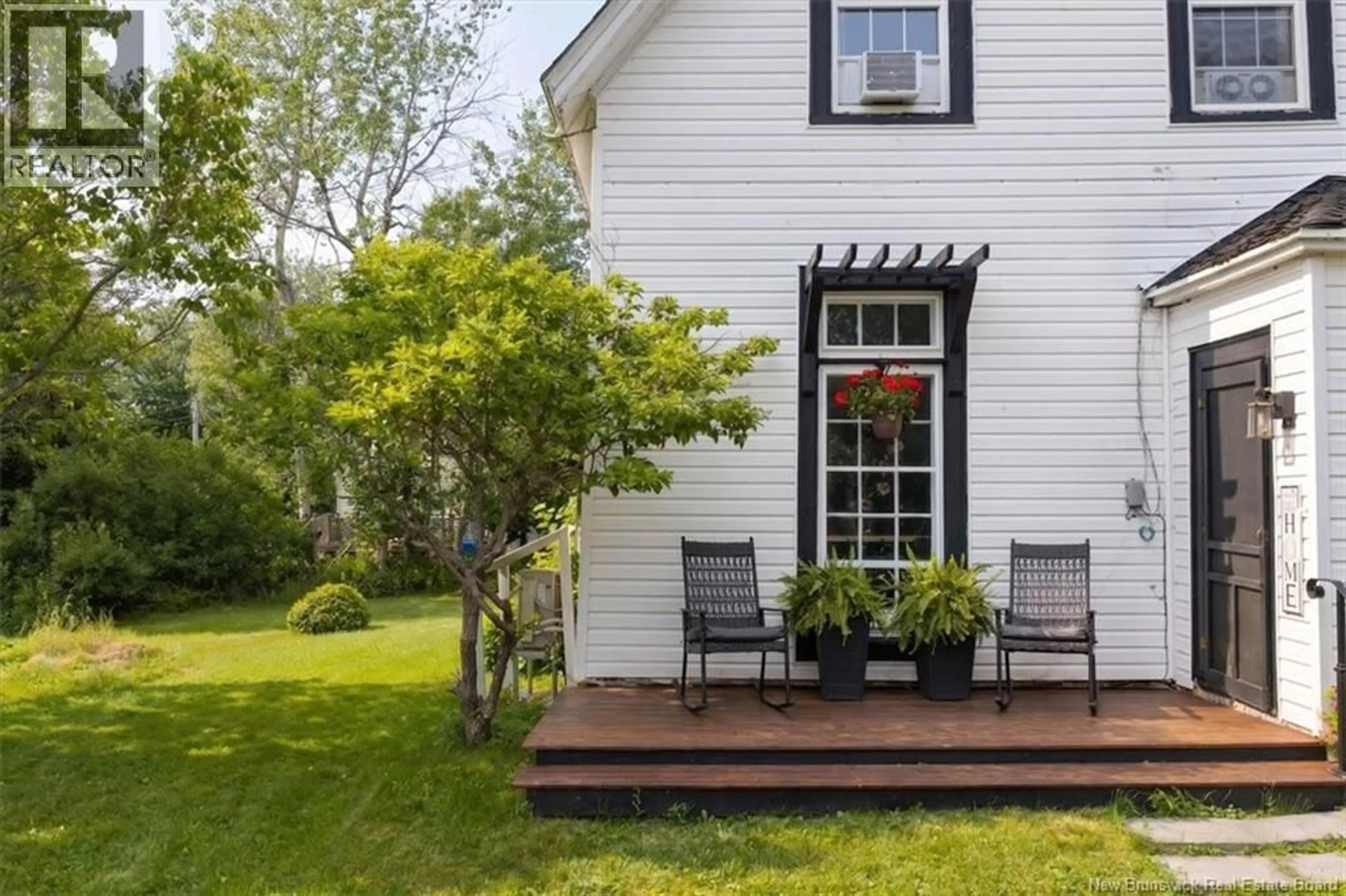 Patio, street for 62 DUTCH POINT ROAD, Hampton New Brunswick E5N5Y8