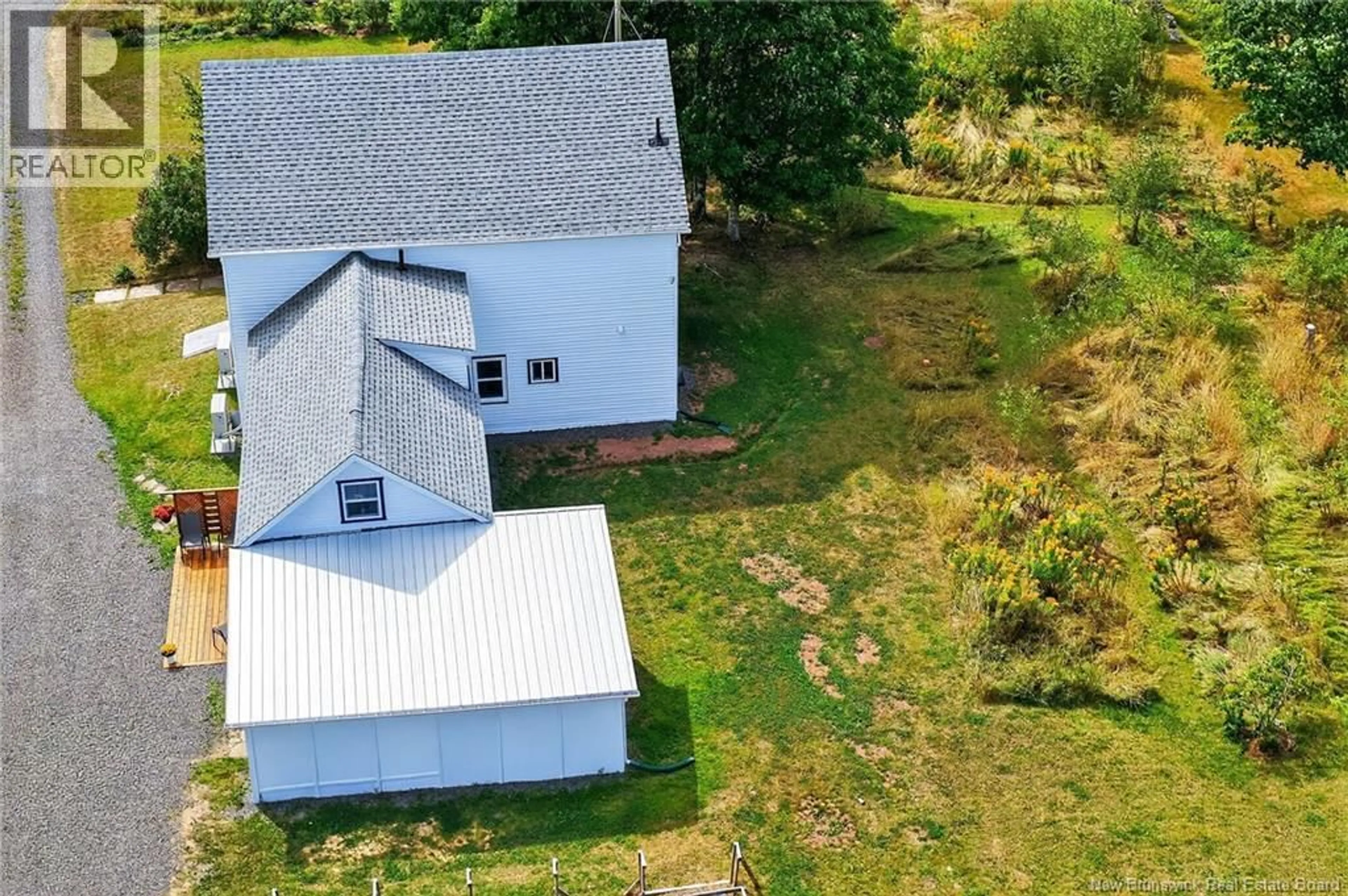 A pic from outside/outdoor area/front of a property/back of a property/a pic from drone, building for 5356 ROUTE 114, Hopewell Hill New Brunswick E4H3N3