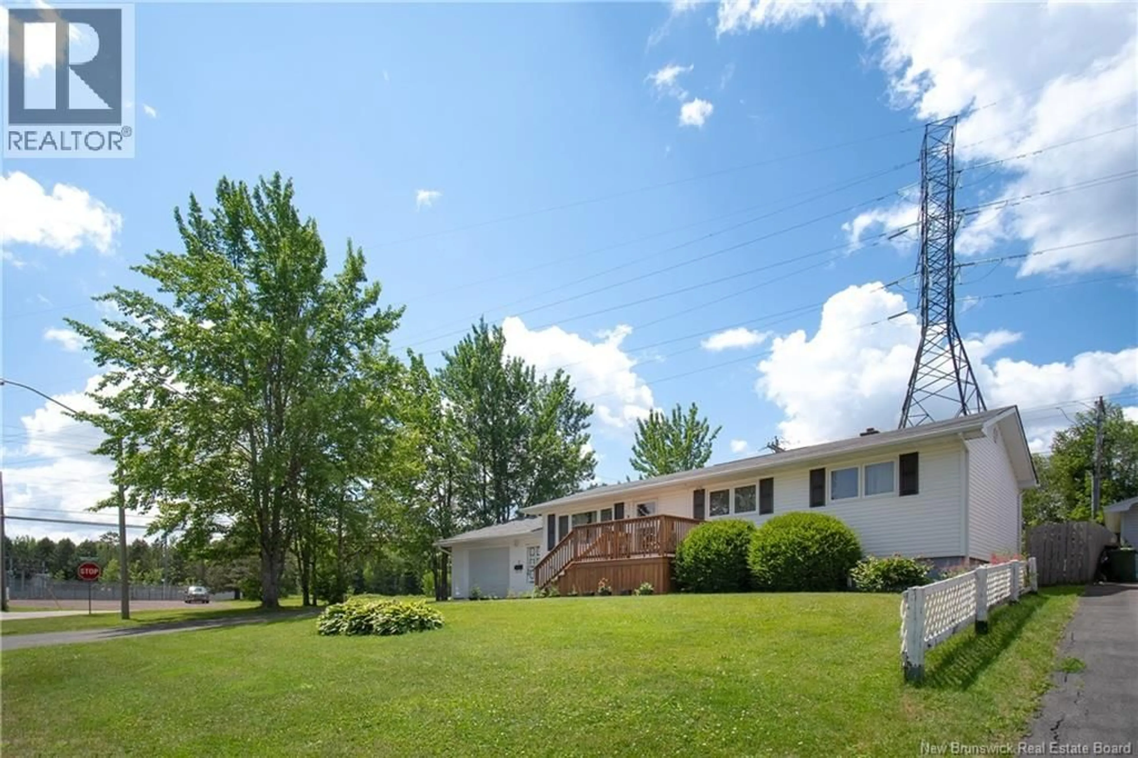 Unknown for 2 MANCHESTER CRESCENT, Riverview New Brunswick E1B3G4