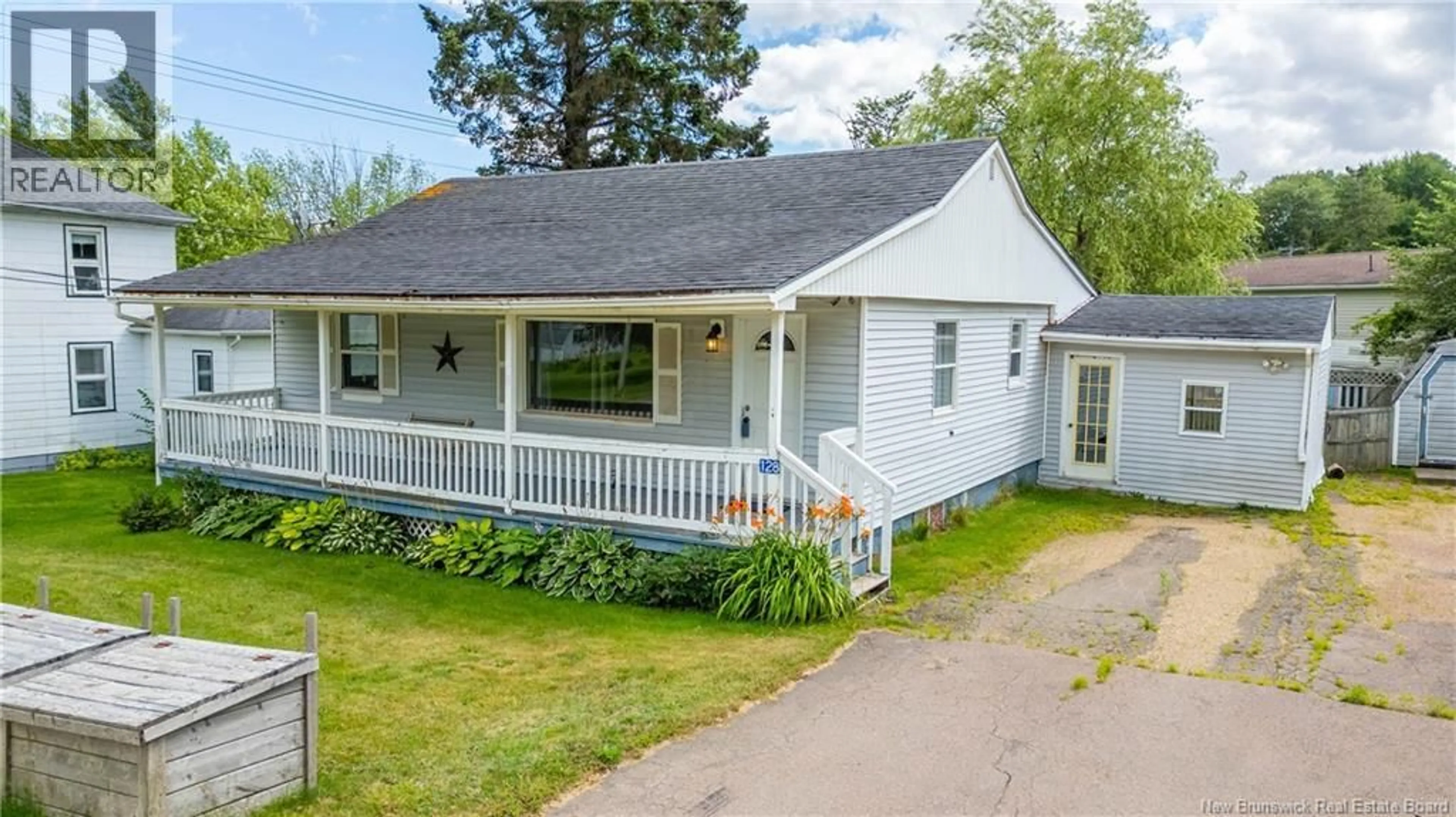 Home with vinyl exterior material, street for 128 YORK STREET, Sackville New Brunswick E4L4S1
