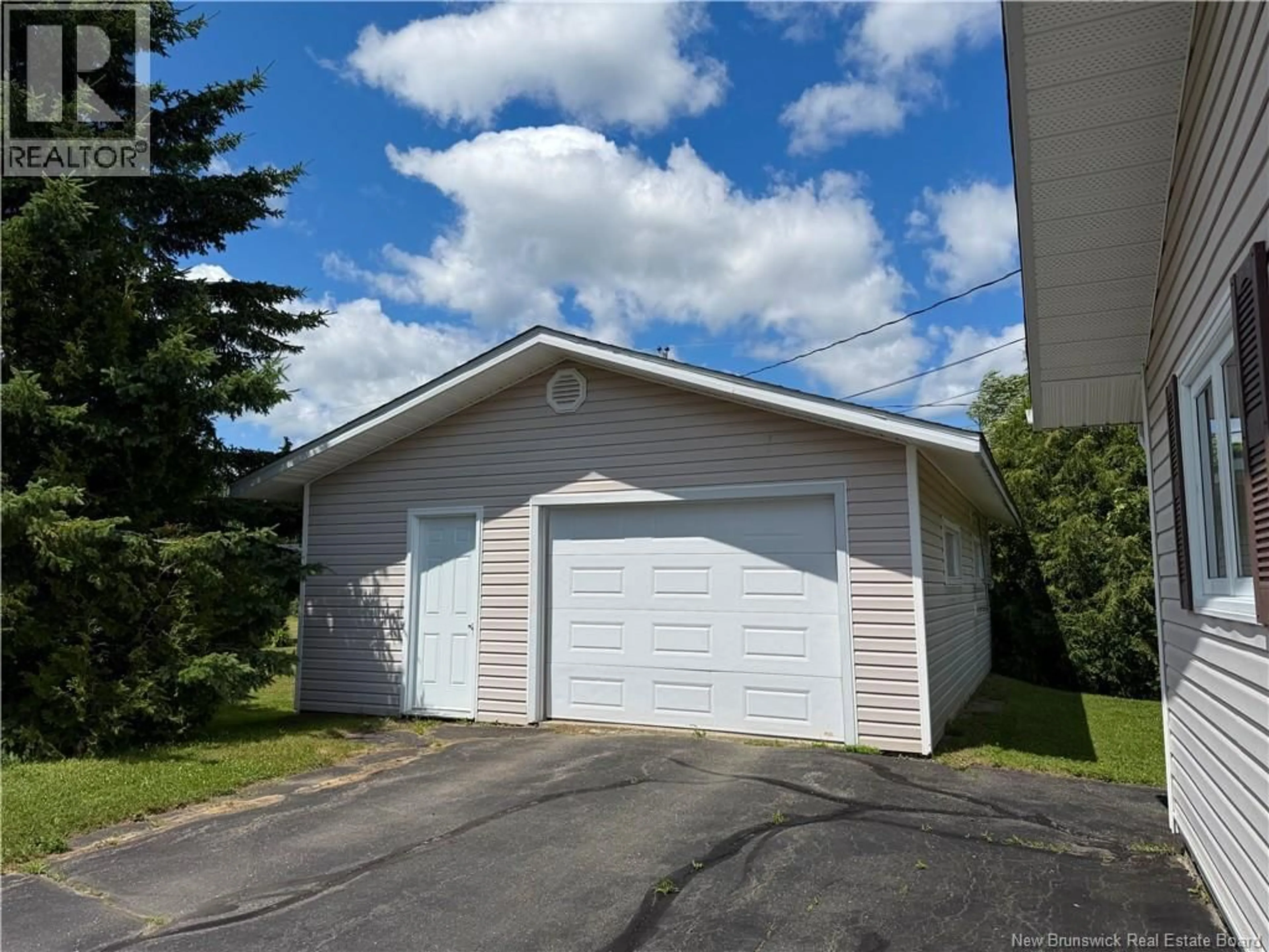 Indoor garage for 228 FOULEM, Beresford New Brunswick E8K1N3