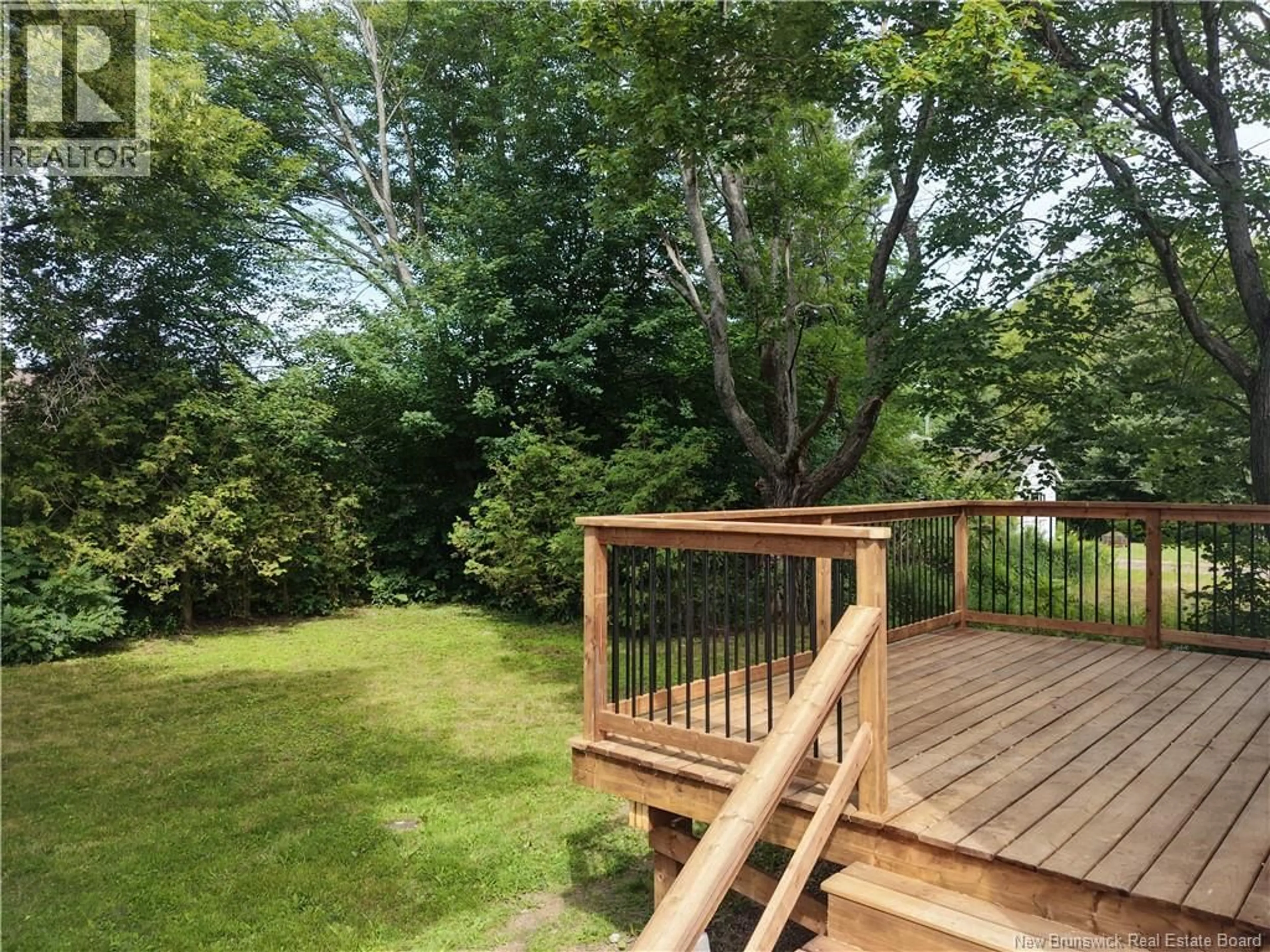 Patio, forest/trees view for 55 QUEEN STREET, Sussex New Brunswick E4E2A8