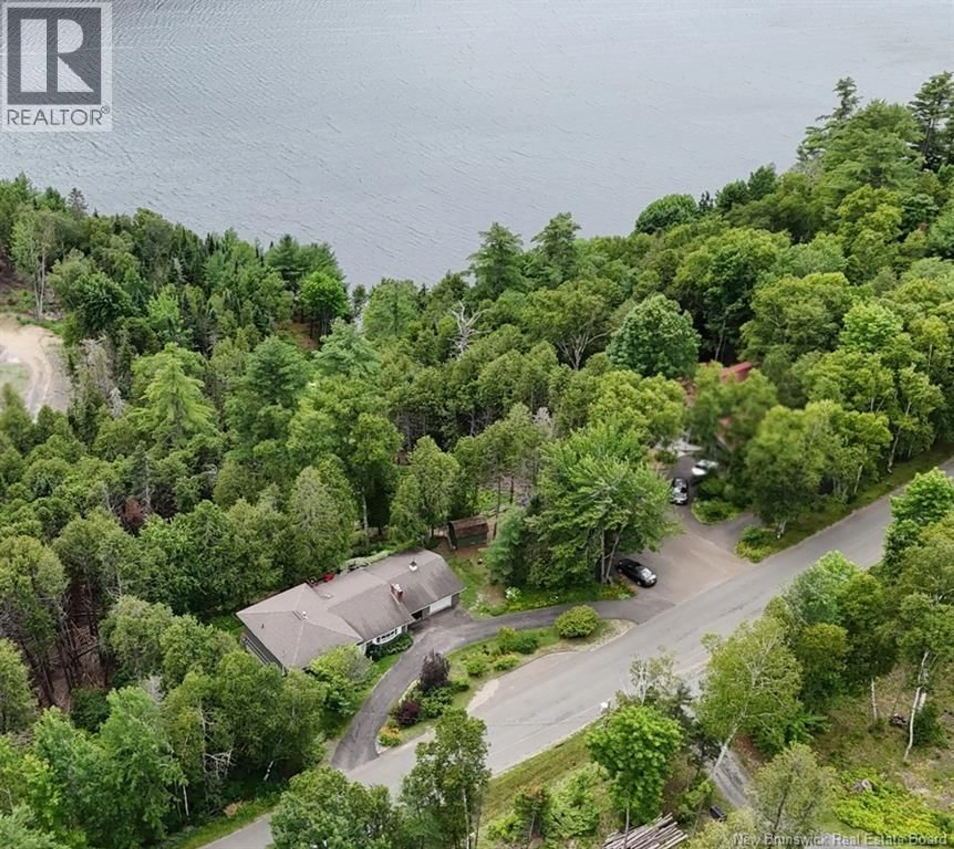A pic from outside/outdoor area/front of a property/back of a property/a pic from drone, water/lake/river/ocean view for 110 WOODBINE LANE, Upper Kingsclear New Brunswick E3E1S3