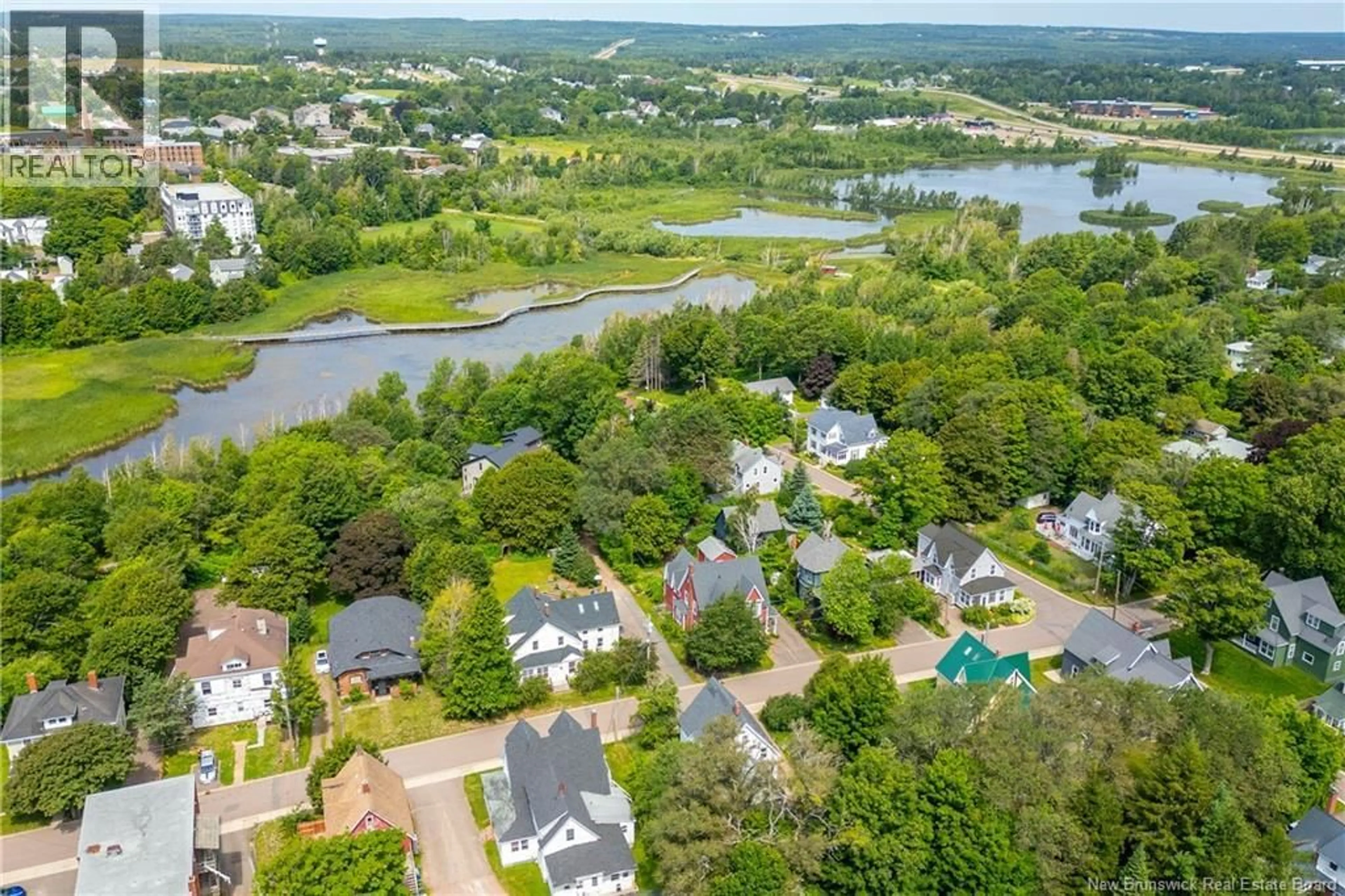 A pic from outside/outdoor area/front of a property/back of a property/a pic from drone, water/lake/river/ocean view for 22 WELDON STREET, Sackville New Brunswick E4L4N2