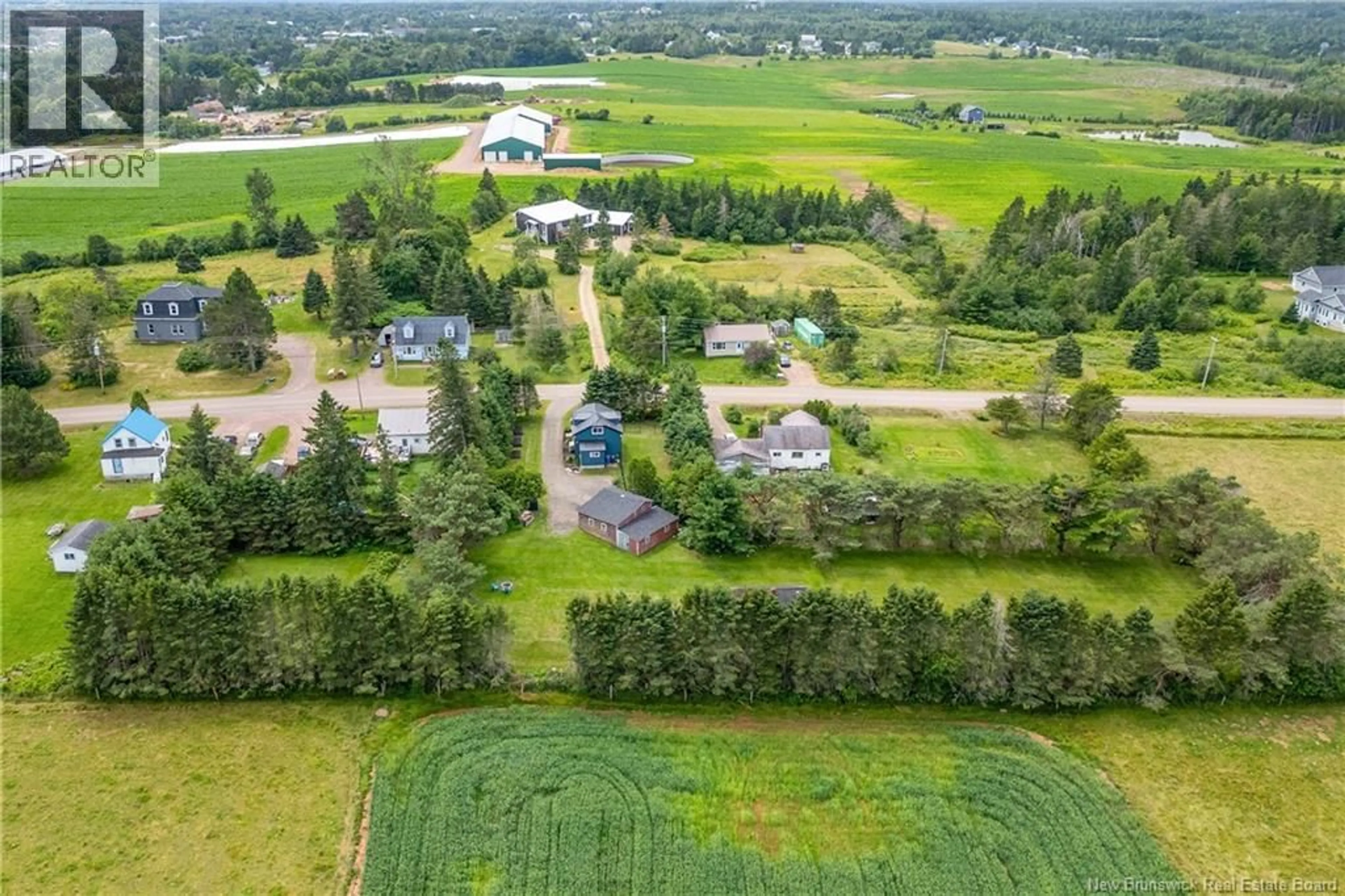 A pic from outside/outdoor area/front of a property/back of a property/a pic from drone, water/lake/river/ocean view for 31 WALKER ROAD, Sackville New Brunswick E4L3K4
