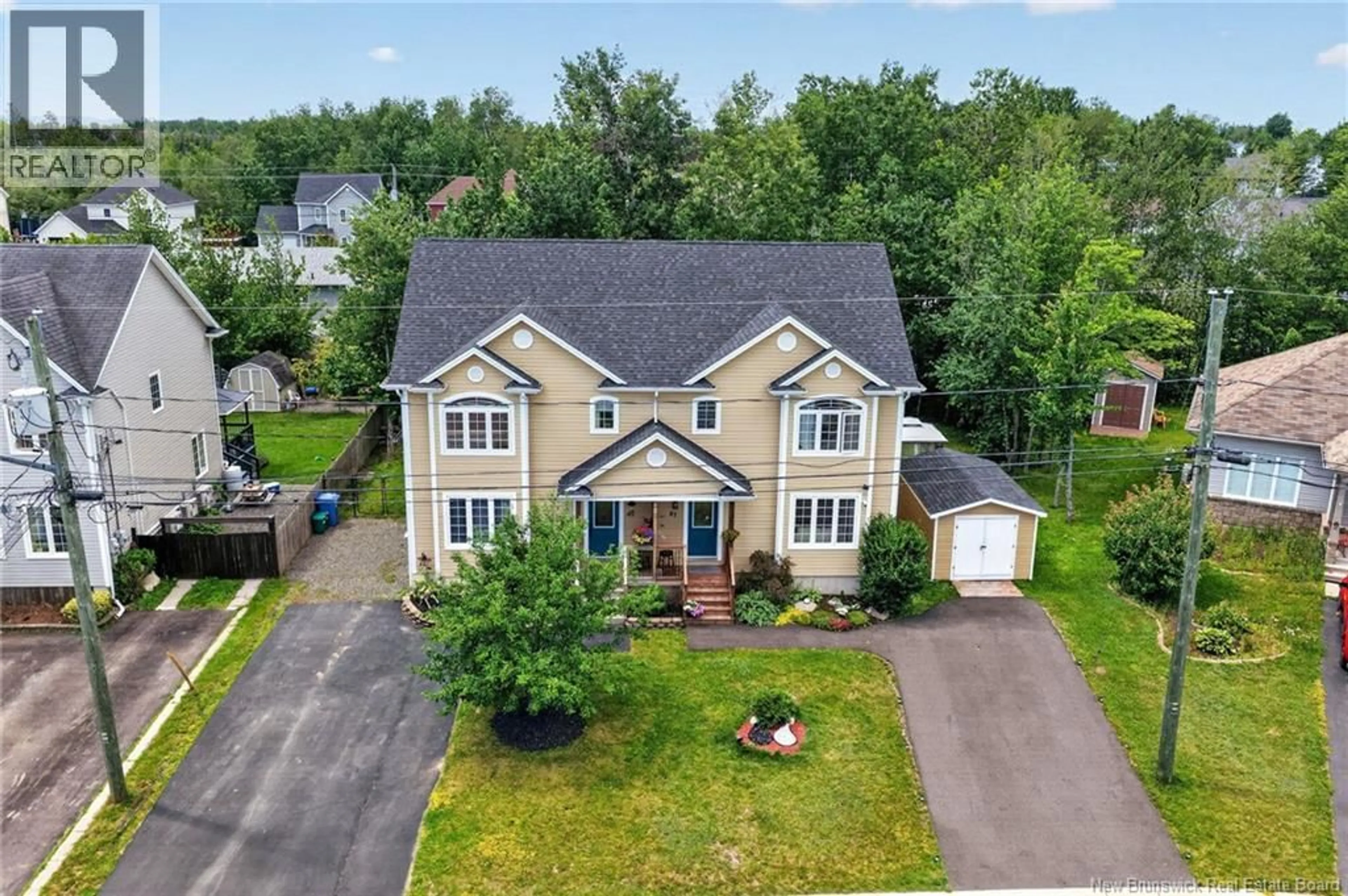 A pic from outside/outdoor area/front of a property/back of a property/a pic from drone, street for 89 CHRISTOPHER, Moncton New Brunswick E1G0A4