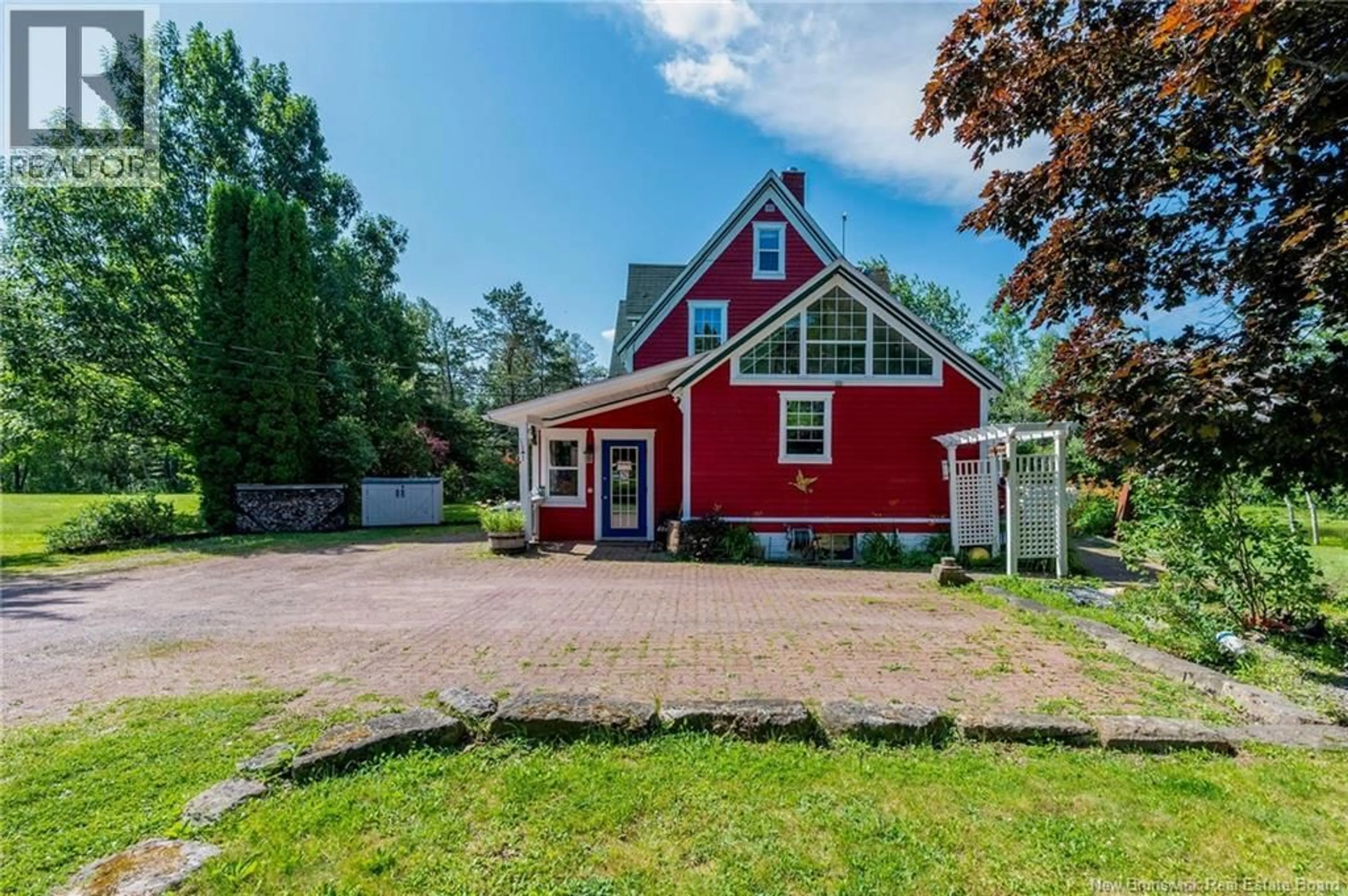 A pic from outside/outdoor area/front of a property/back of a property/a pic from drone, street for 2361 ROUTE 955, Little Shemogue New Brunswick E4M3K4