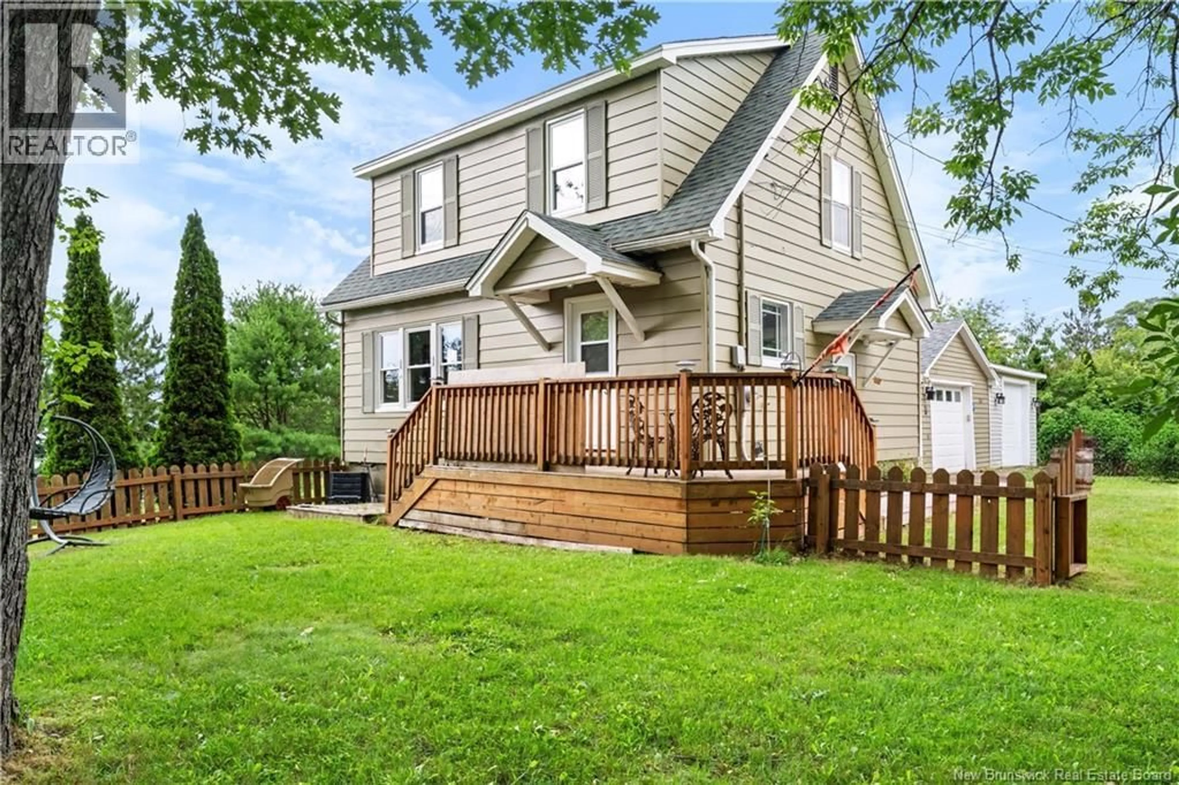 Home with vinyl exterior material, street for 9 ACADEMY LANE, Petitcodiac New Brunswick E4Z4C2